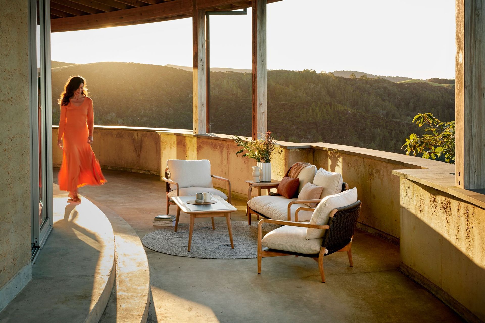 Supporting Image 1 for DEVON® Outdoor