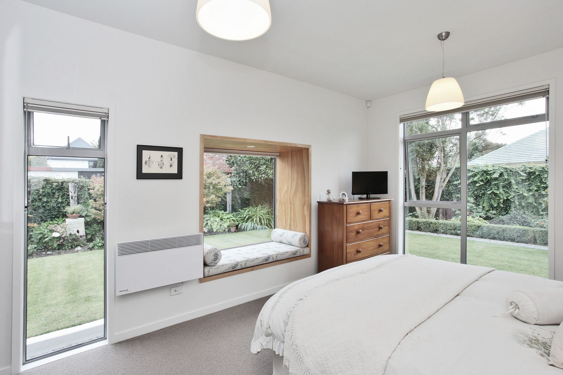 Supporting Image 1 for Nulook® Windows & Doors Canterbury