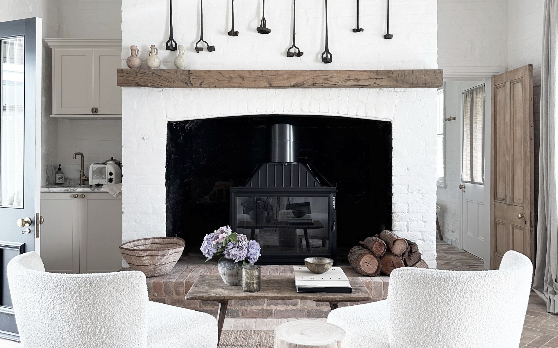 Supporting Image 1 for Sculpt Fireplace Collection