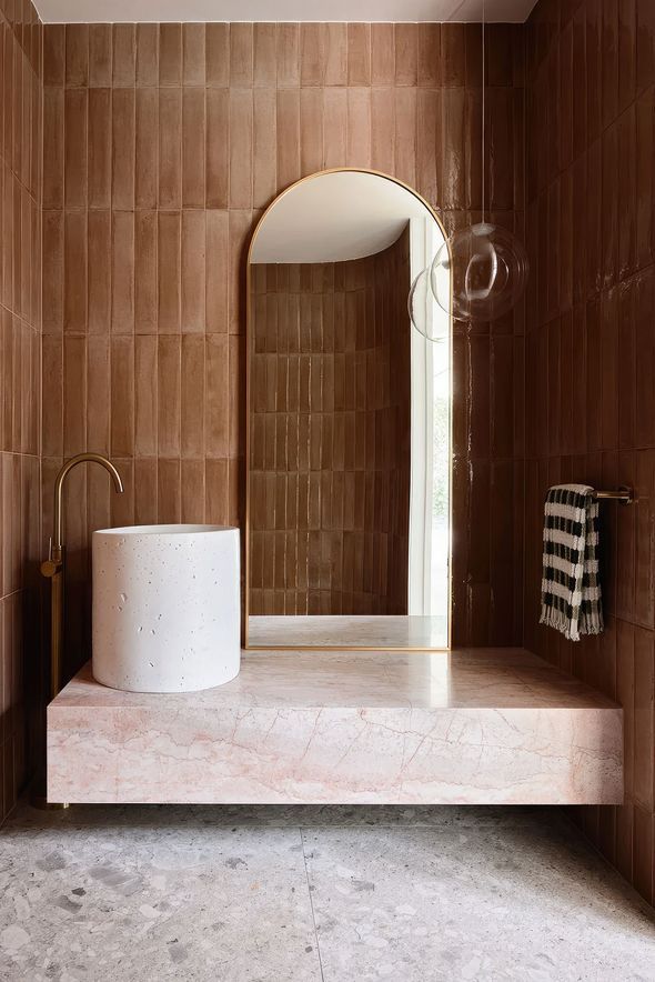 Arlo Stone & Finishes