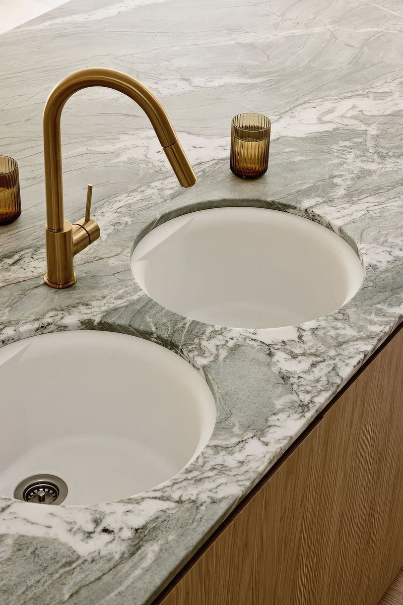 Arlo Stone & Finishes