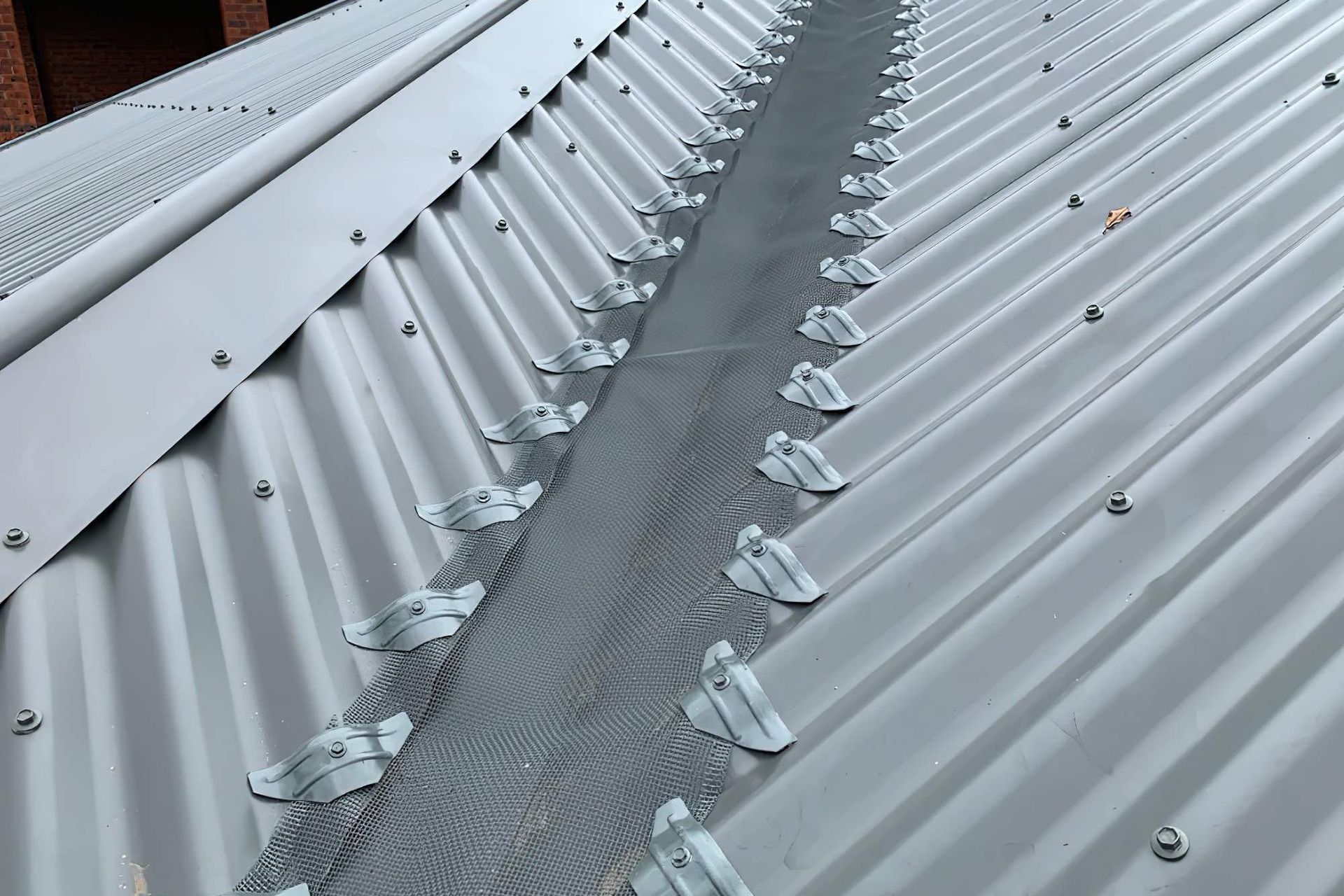 Supporting Image 2 for Gutter Guard Direct