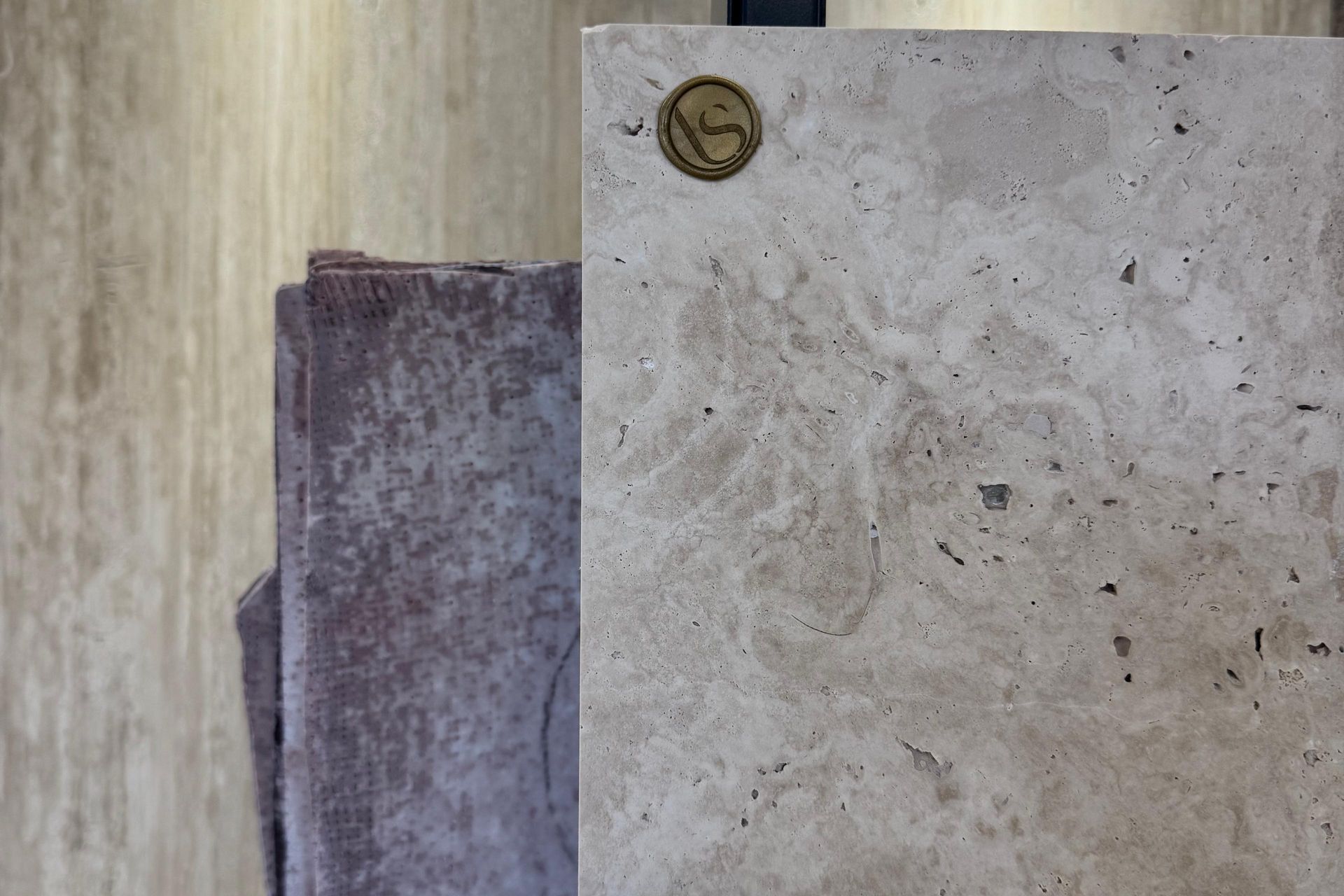 Supporting Image 3 for Lamina Stone