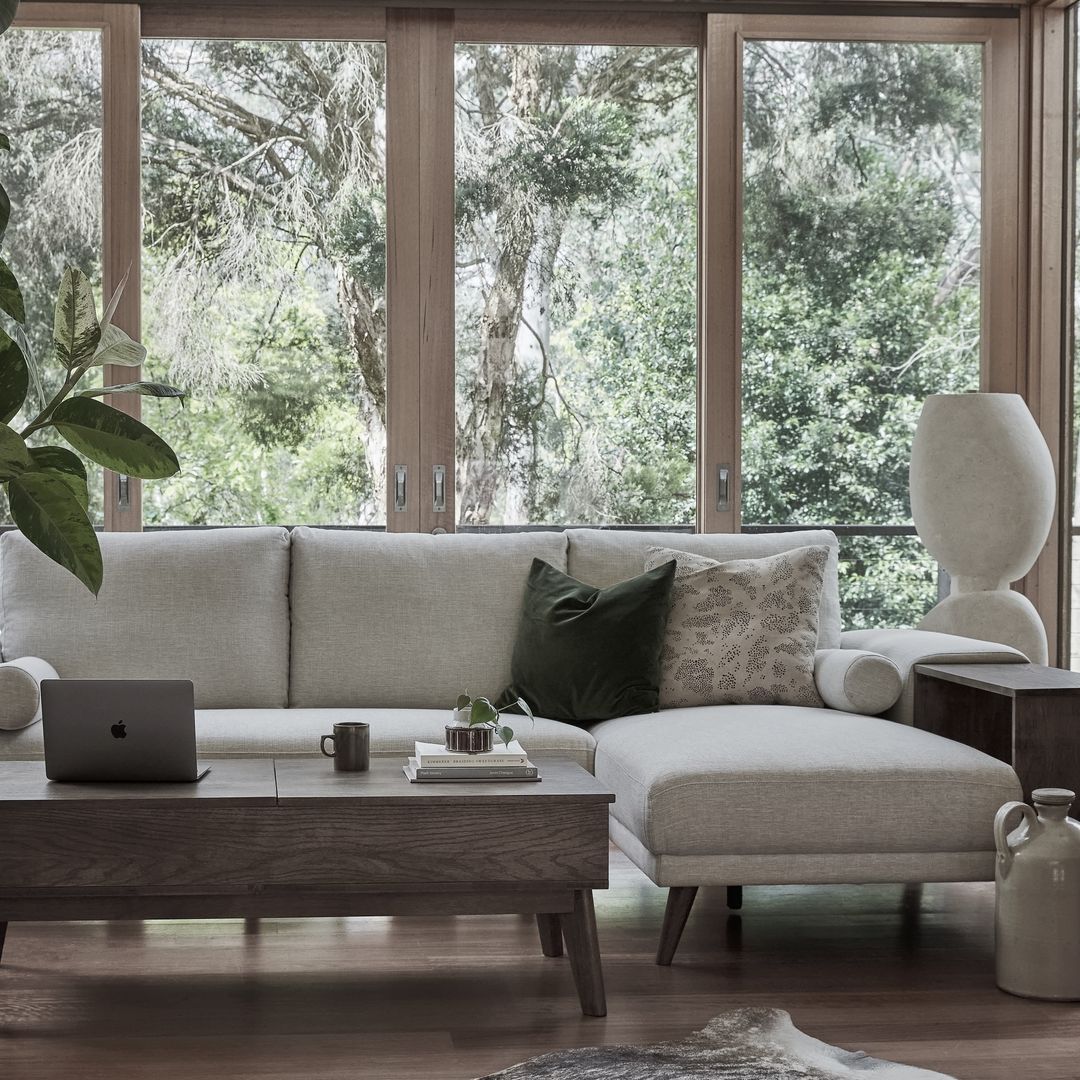 B2C Furniture