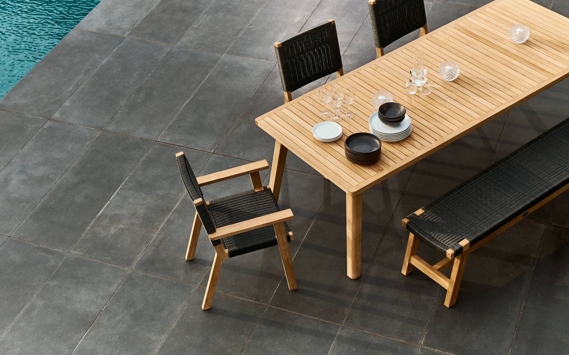 Supporting Image 3 for DEVON® Outdoor