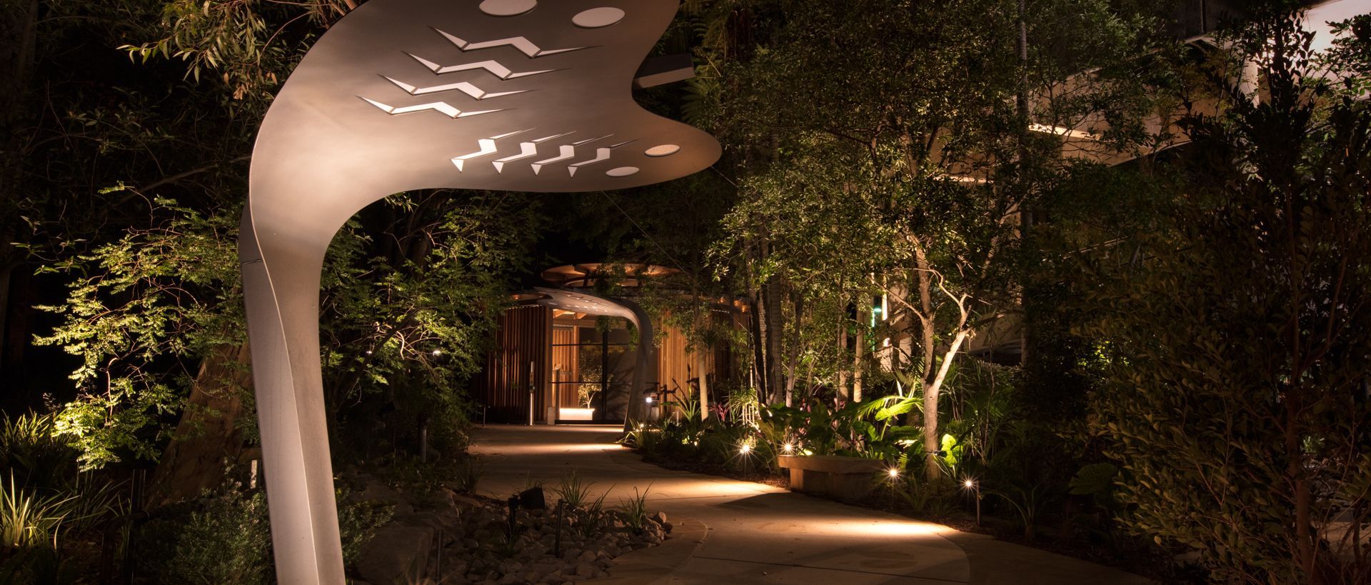 Supporting Image 4 for Lucian Architectural Lighting