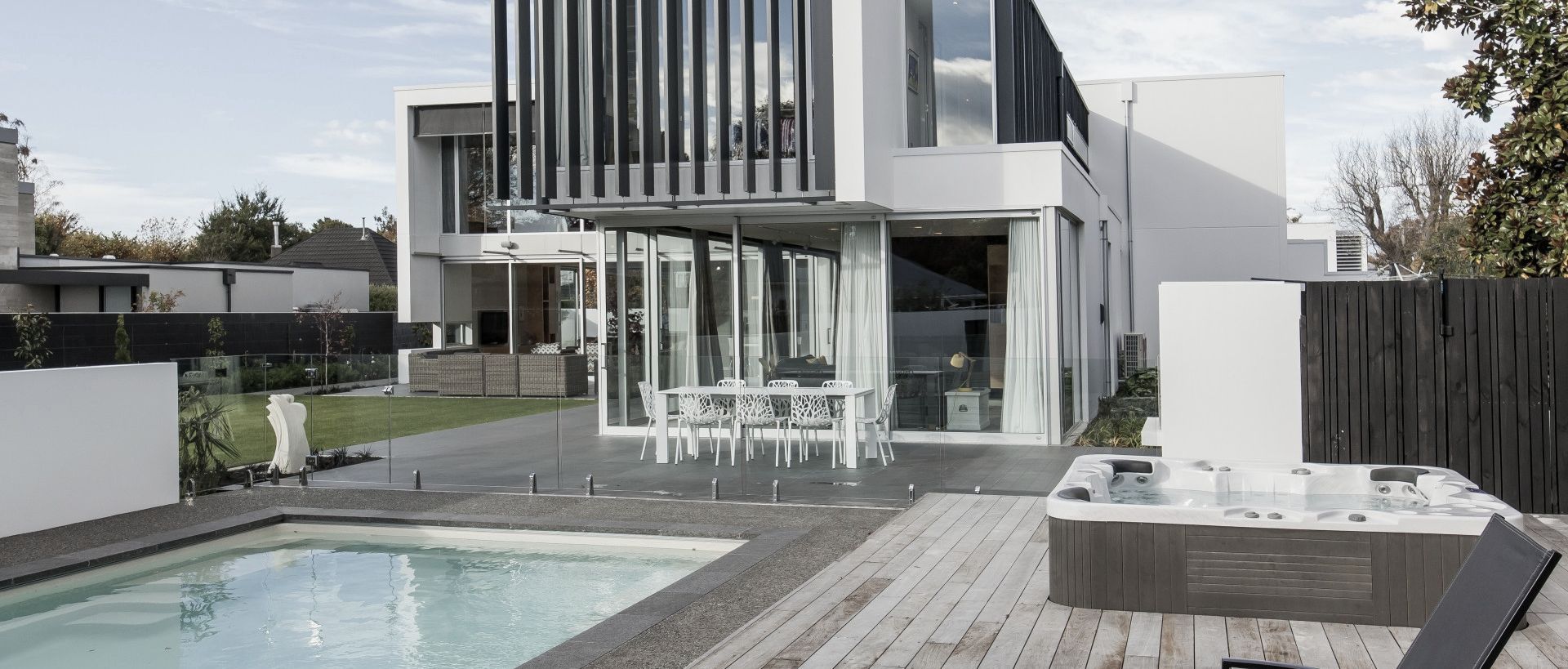 Supporting Image 5 for Nebulite® Windows & Doors