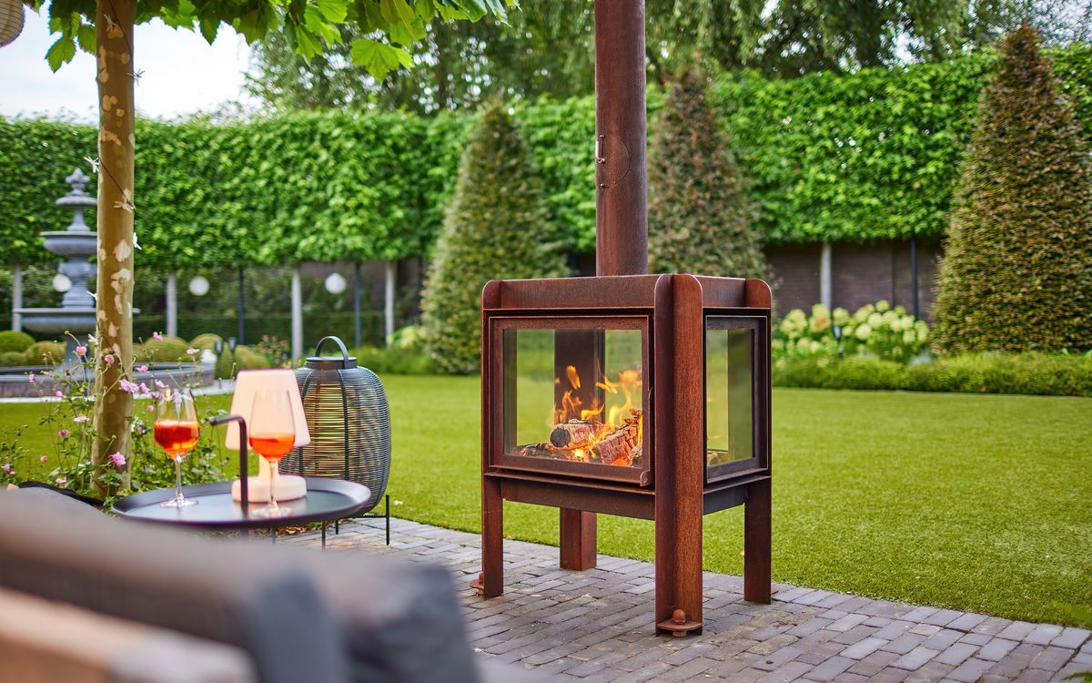 Supporting Image 3 for RB73 Outdoor Fireplaces