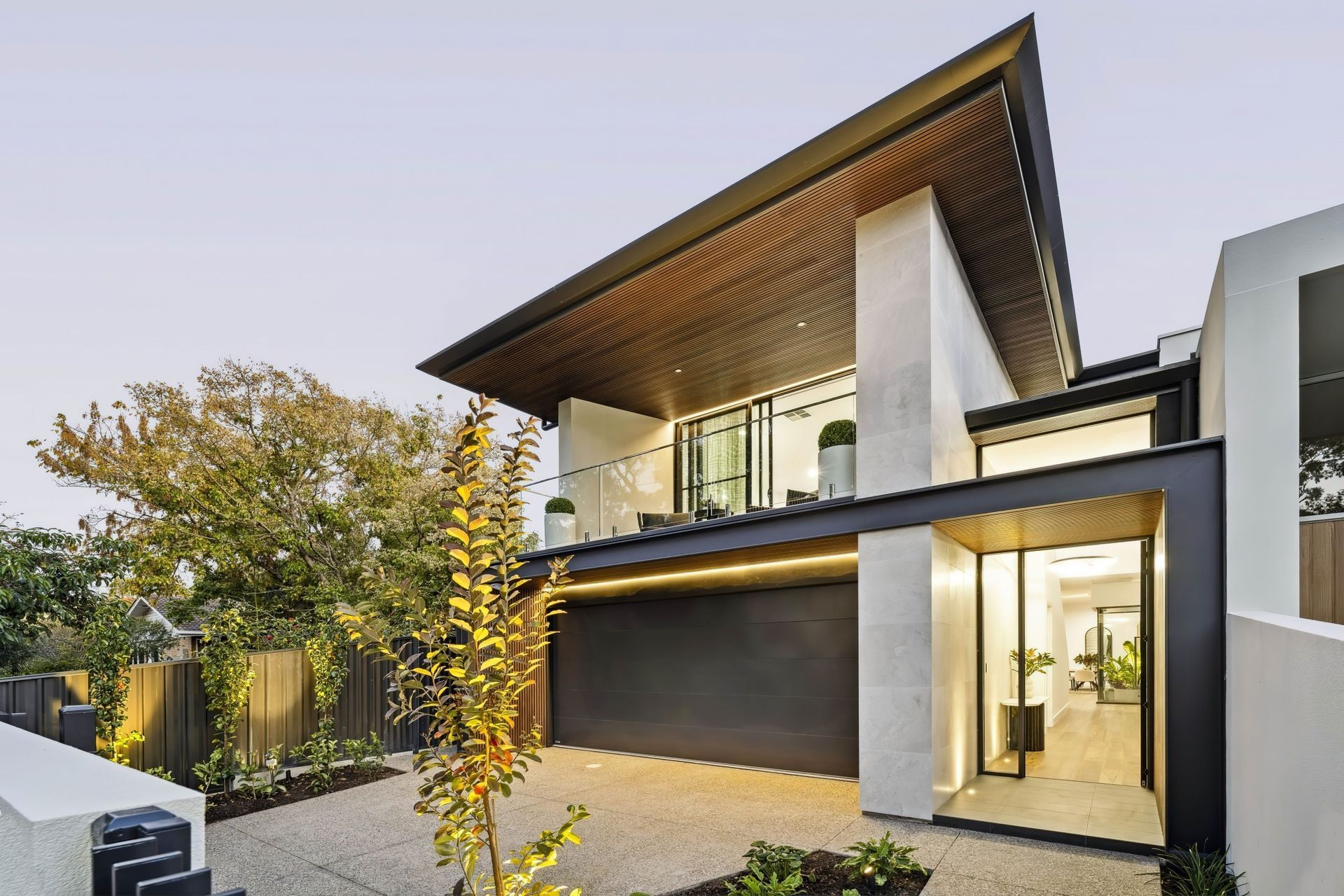 Hero Banner for Gliderol Garage Doors