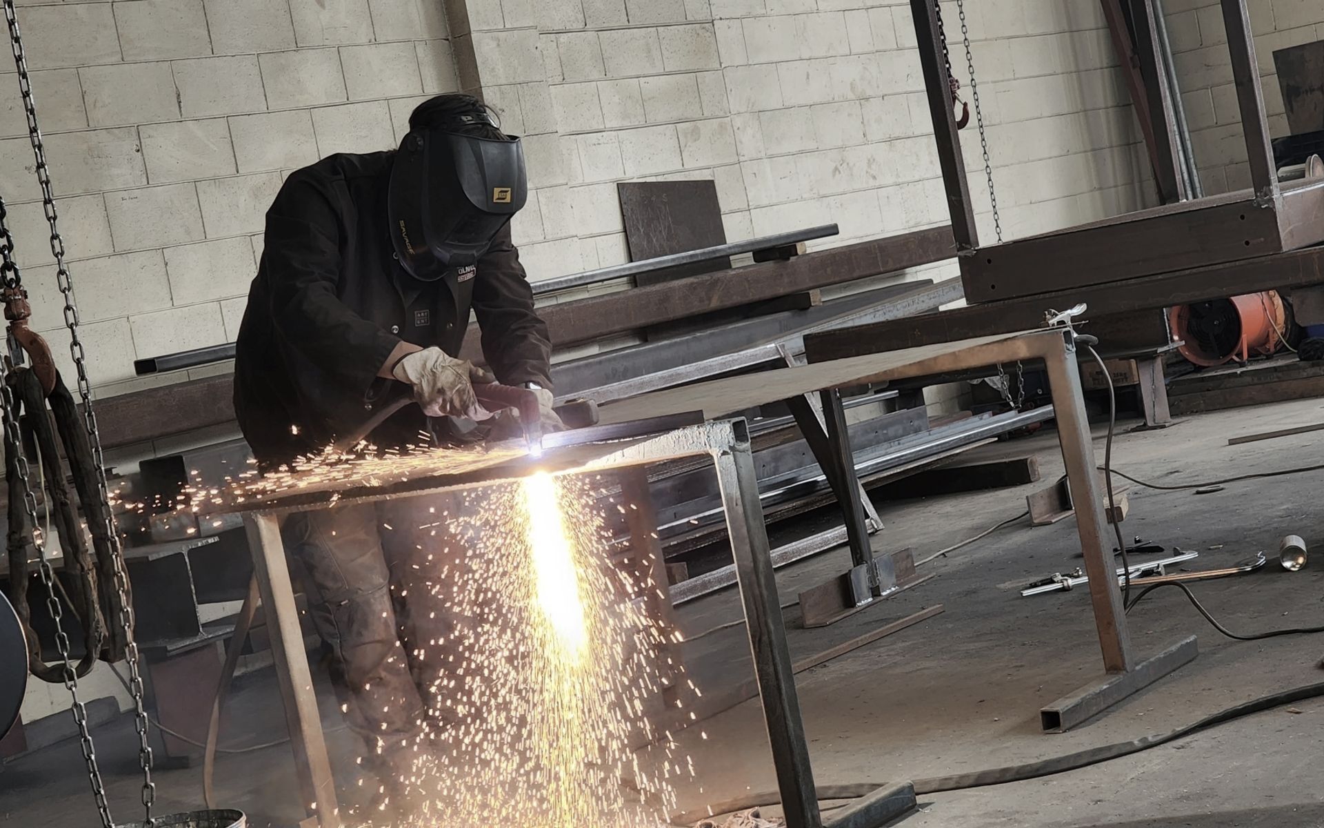 Hero Banner for Momentum Fabrication Limited