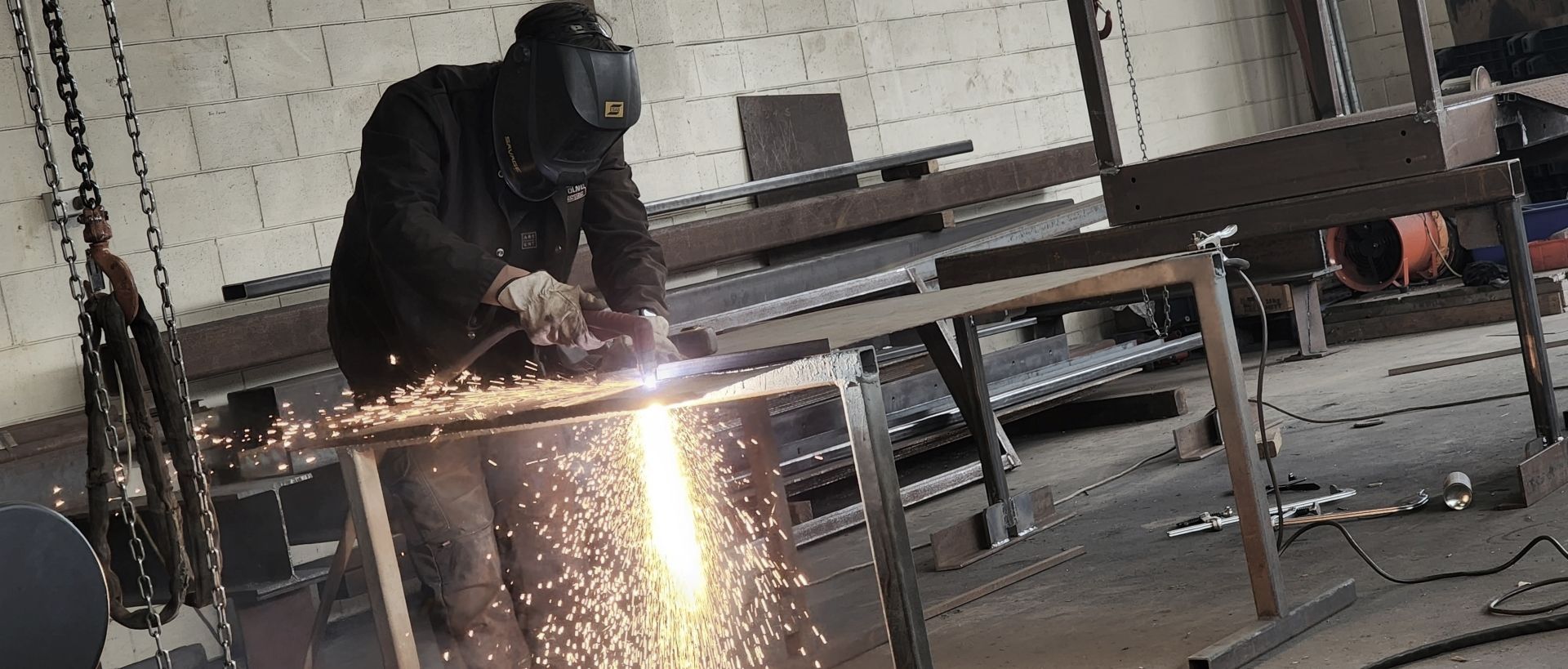 Hero Banner for Momentum Fabrication Limited