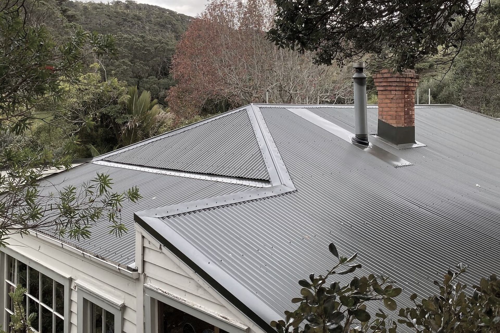 Hero Banner for New Era Roofing