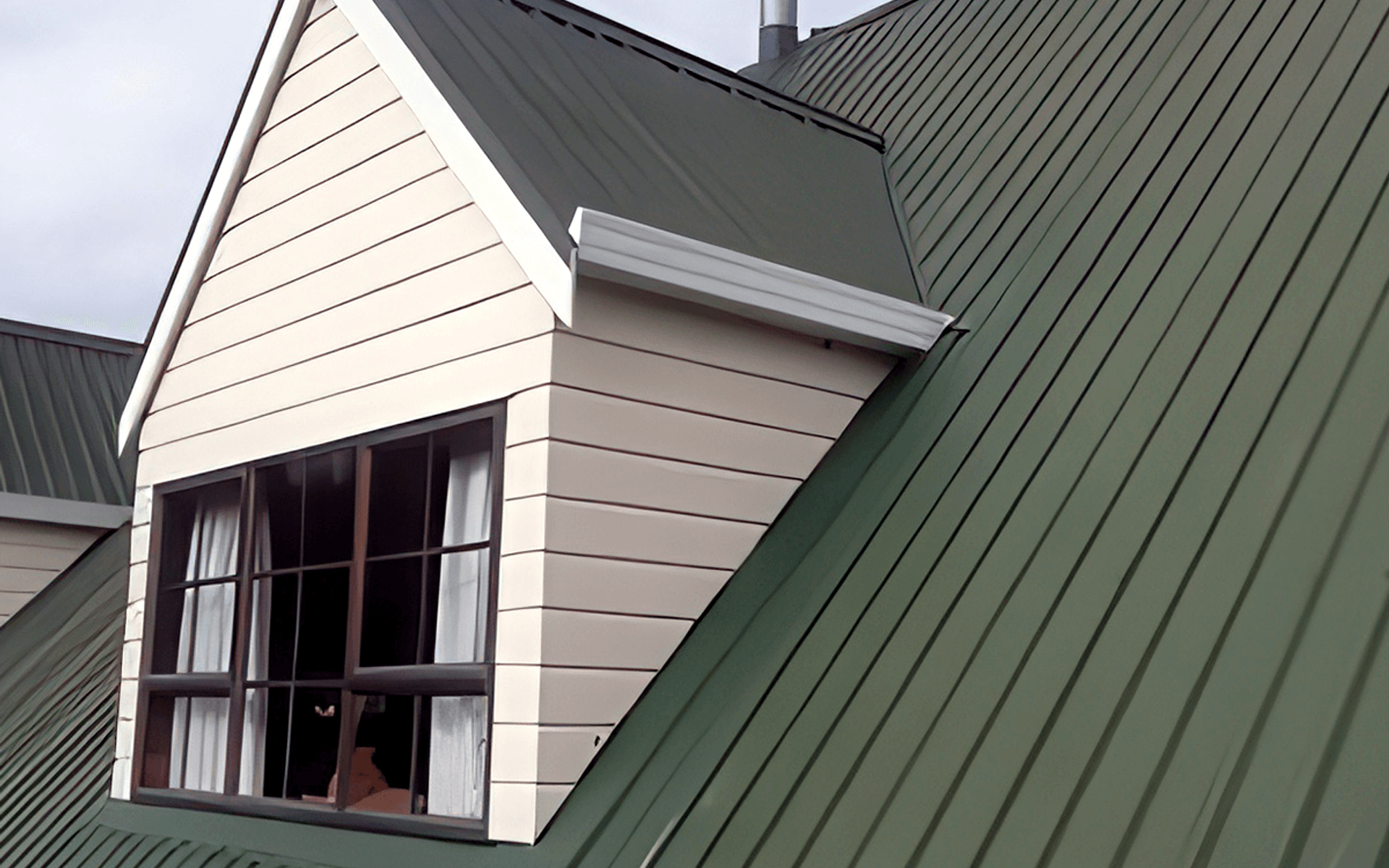 Taylor Roofs banner