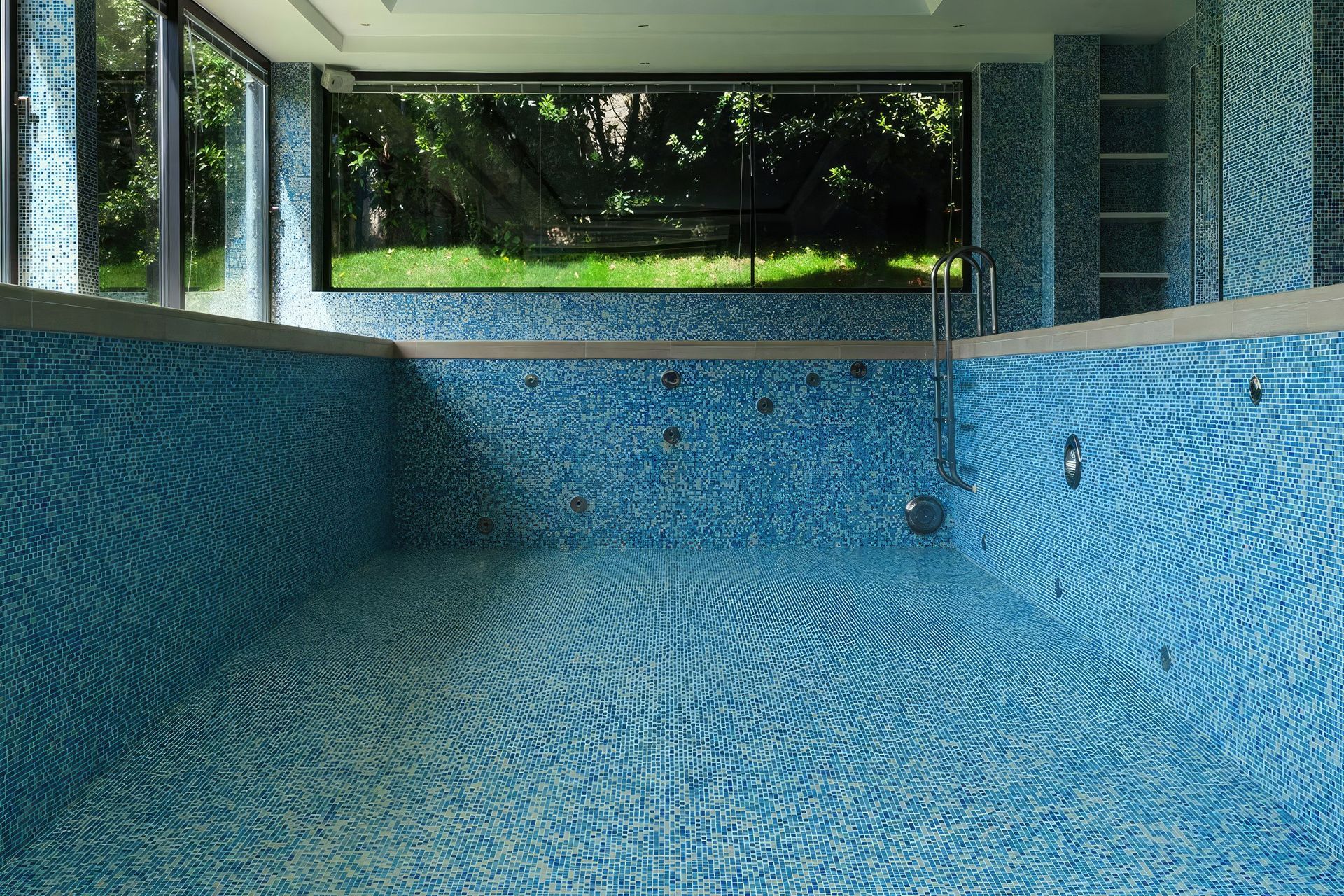 Supporting Image 1 for New Era Tiling