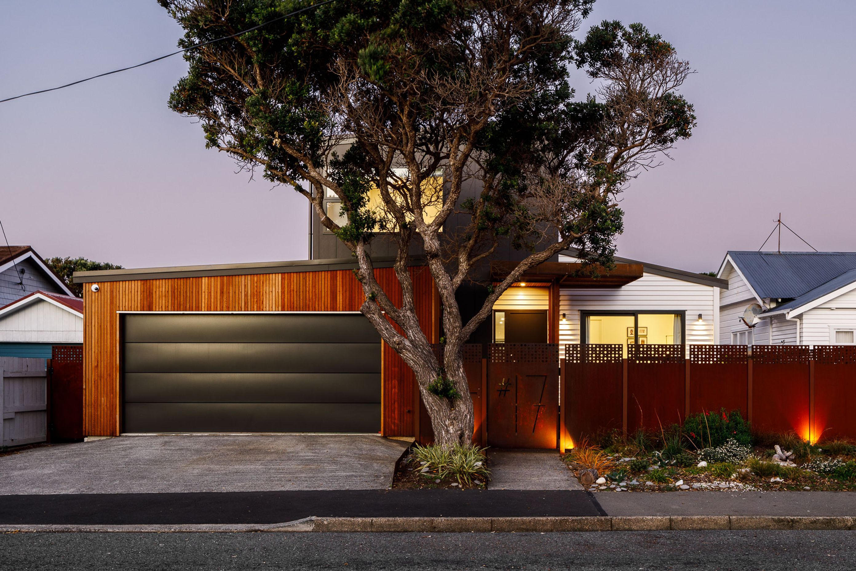 Seatoun alteration