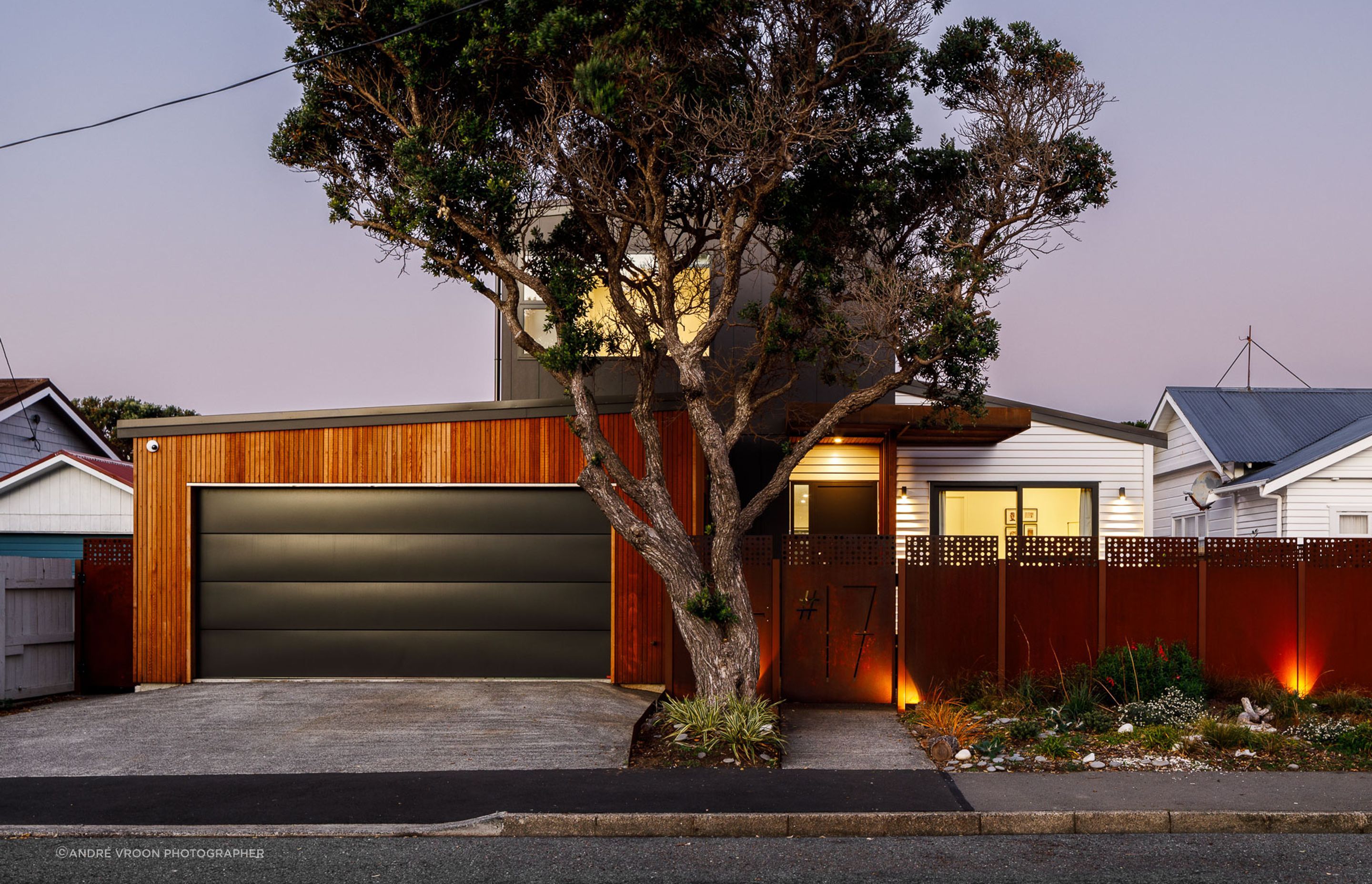 Seatoun alteration