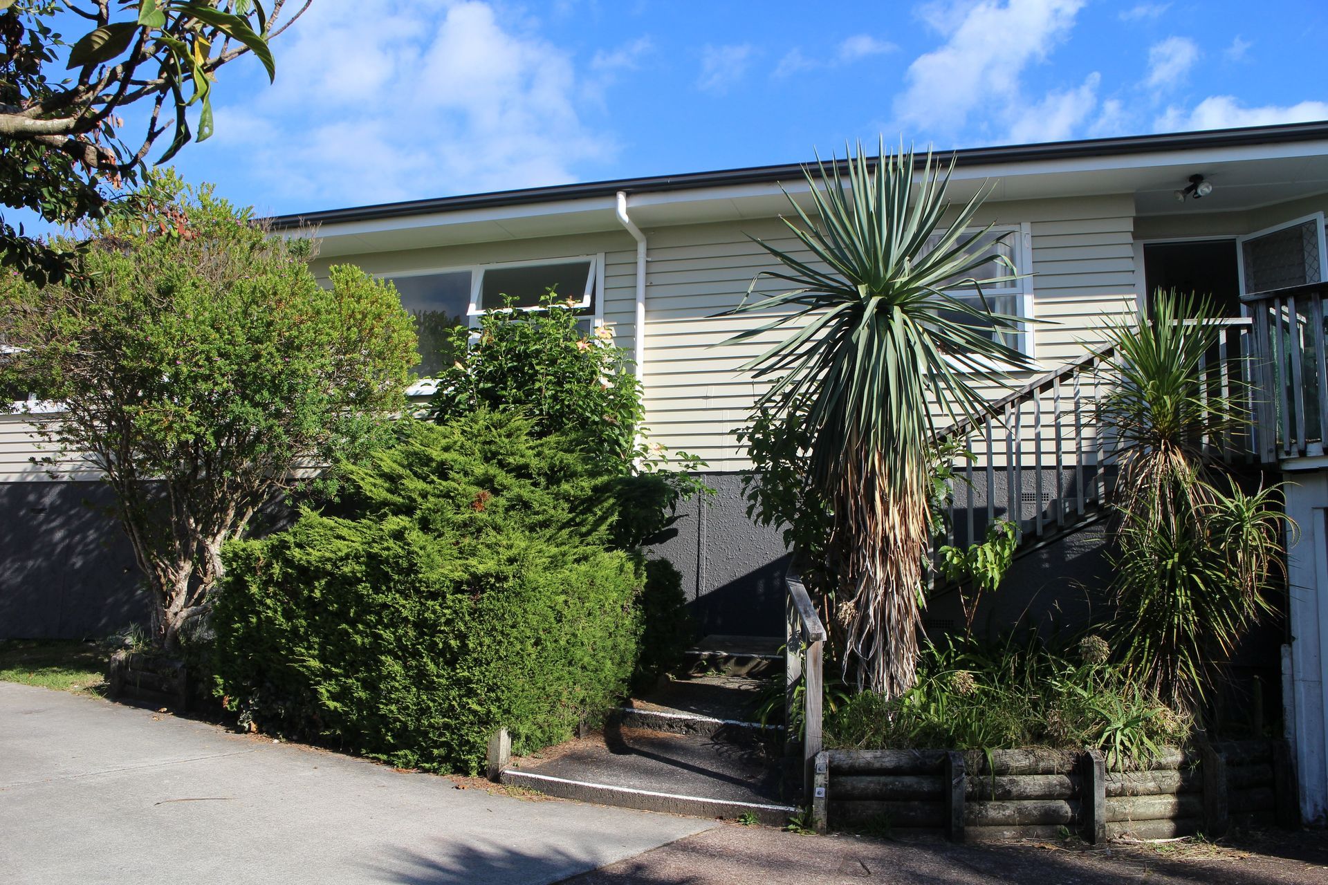 Green Bay Extension and Renovation