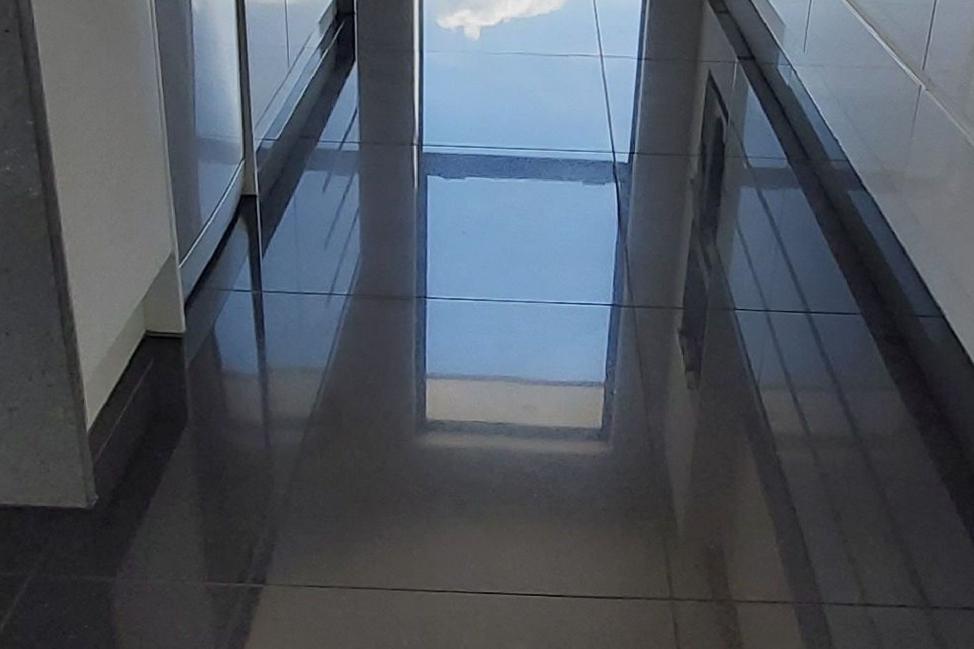 Black granite restoration 