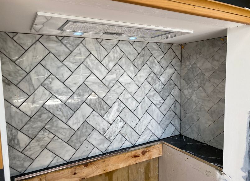 Kitchens, Laundries & Floor Tiling