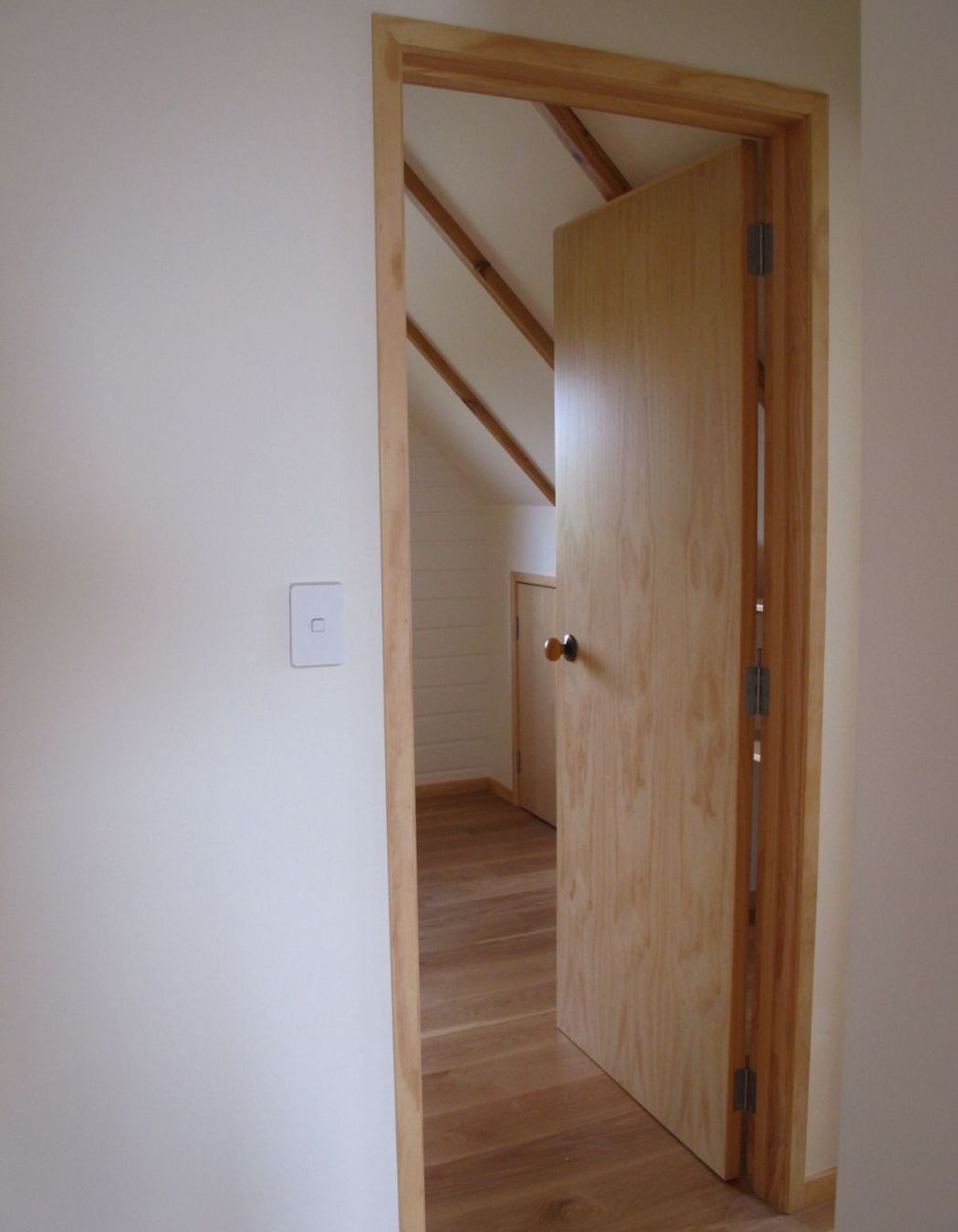 An Attic conversion on the Tutukaka Coast.  Kaiser Construction built a 1 bedroom apartment in the attic space above a garage