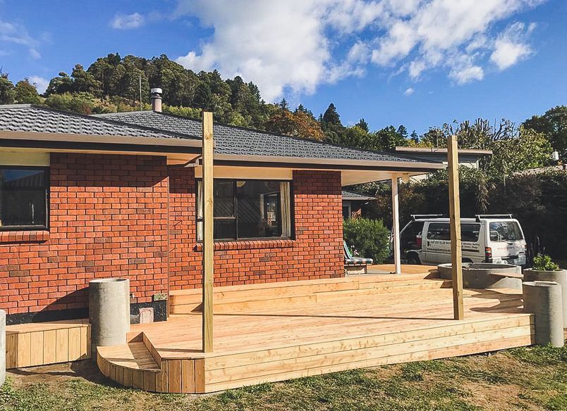 Bronte Street Deck
