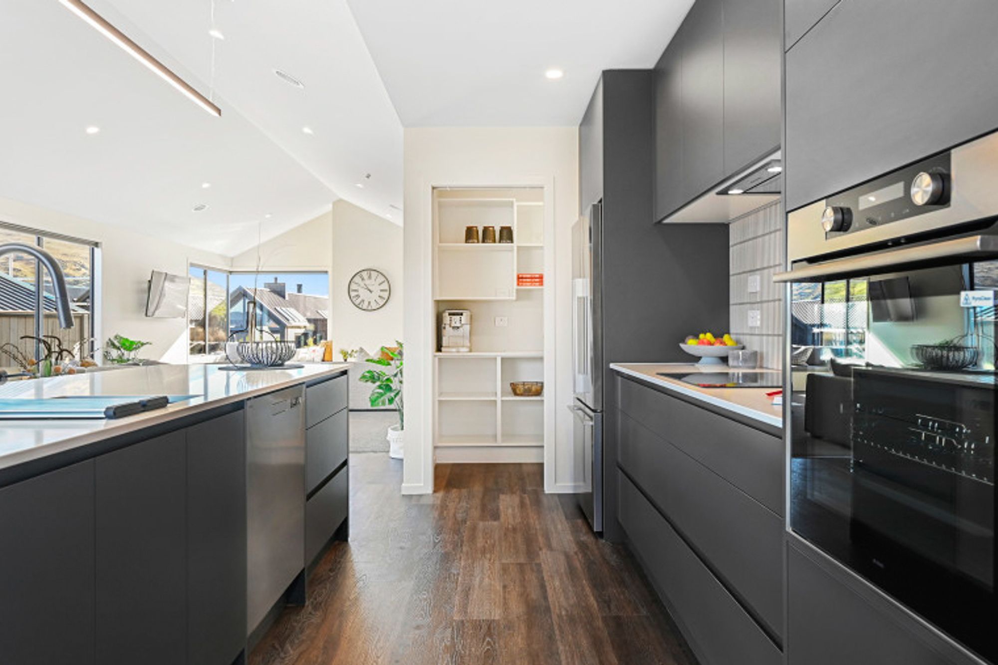 006Open2viewID556660-37JackHanleyDriveFillMaxWzkwMCw2MDBd-2.jpg