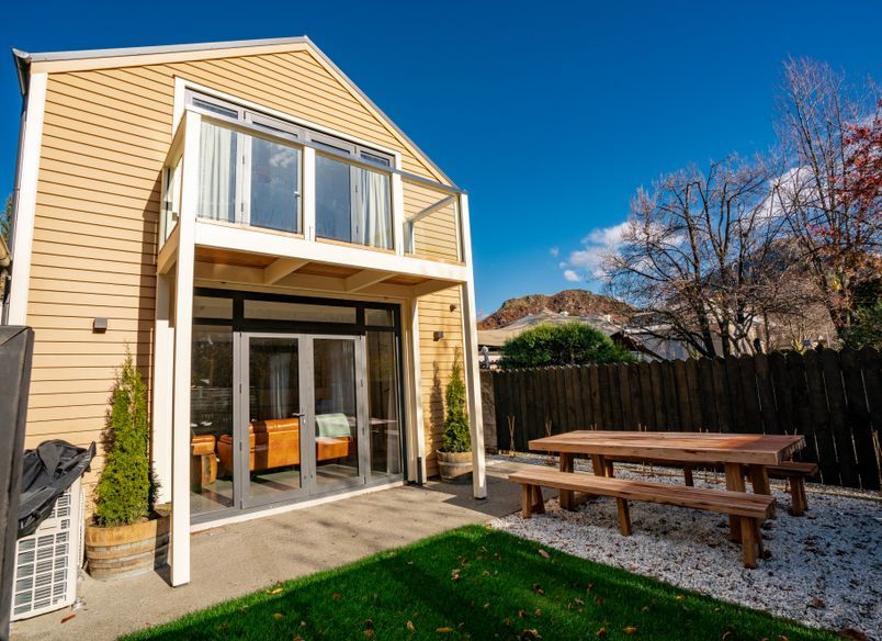 Bennetto House