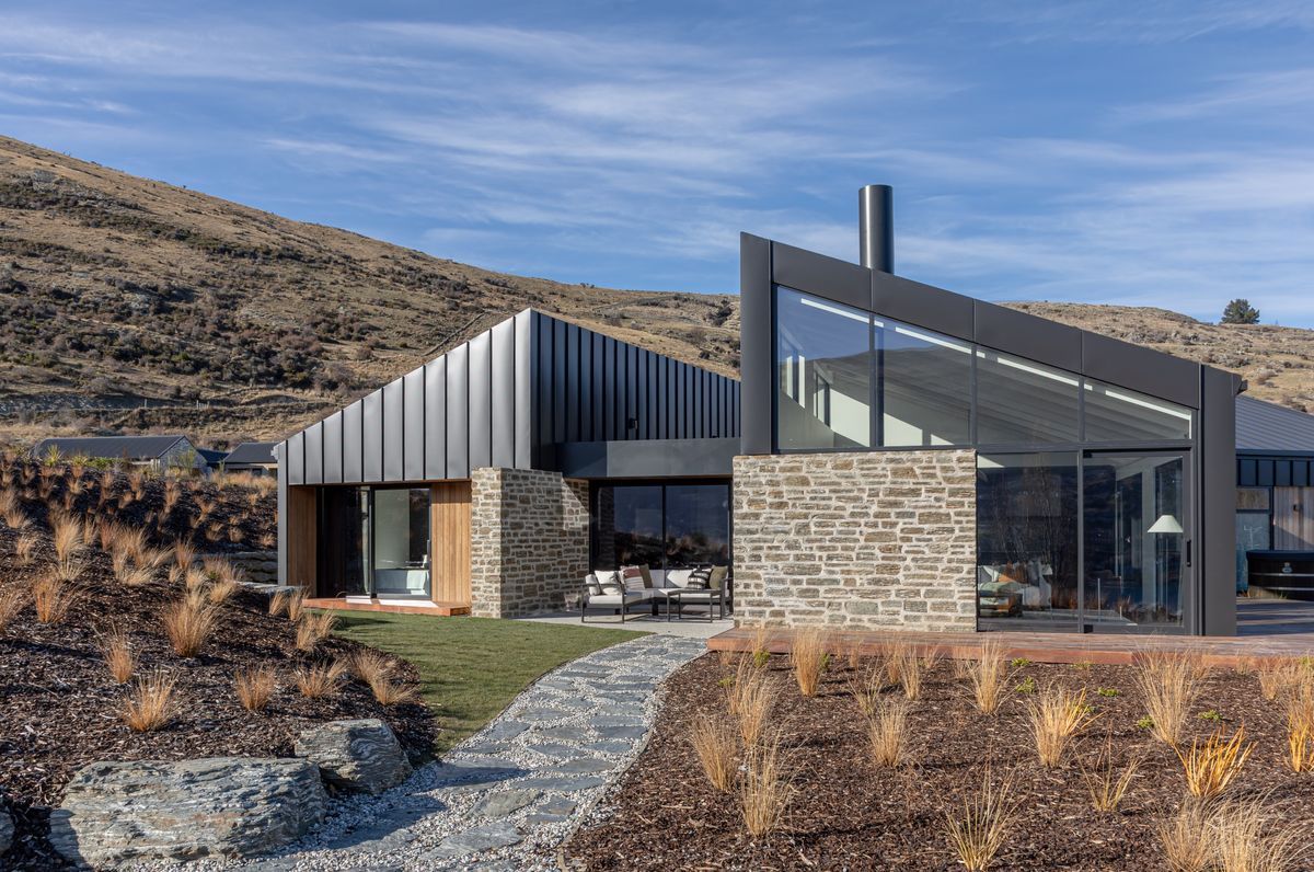 Wakatipu House