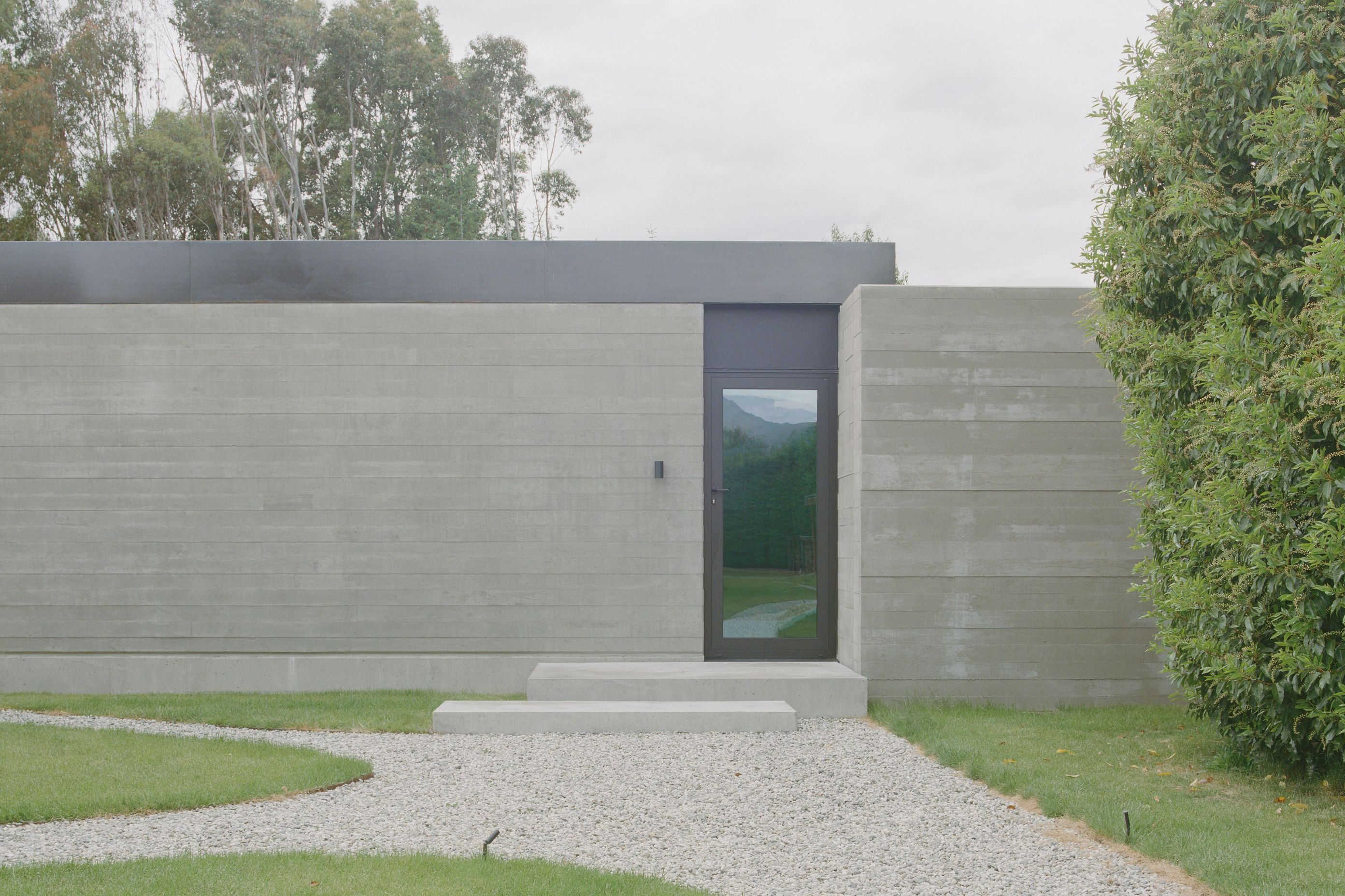 10Thomas-Seear-BuddYoke-Pool-HouseV1.jpg