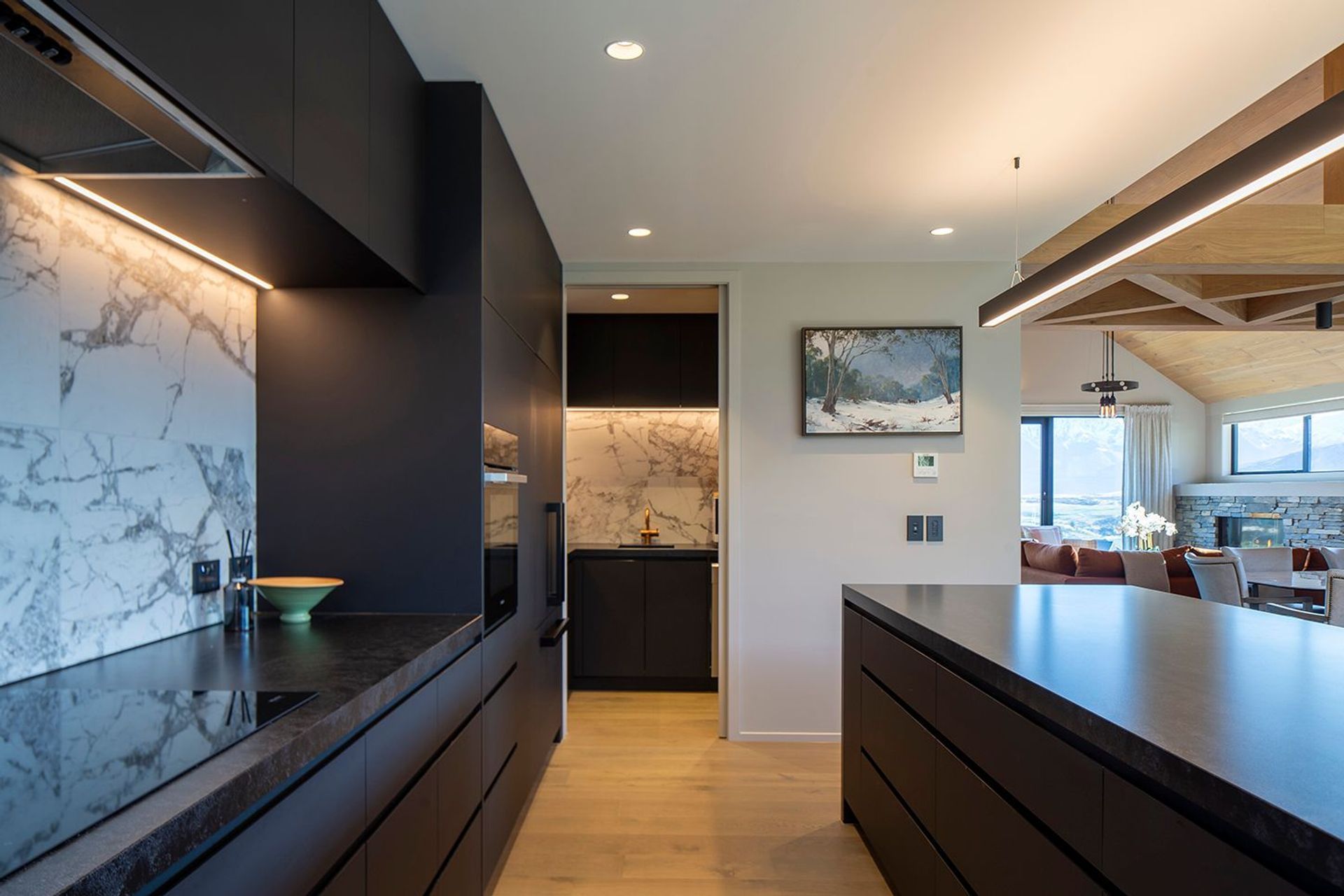 11EllesmereAvenue014-1450px.jpg