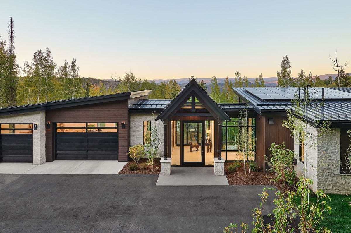 Wood Road Residence