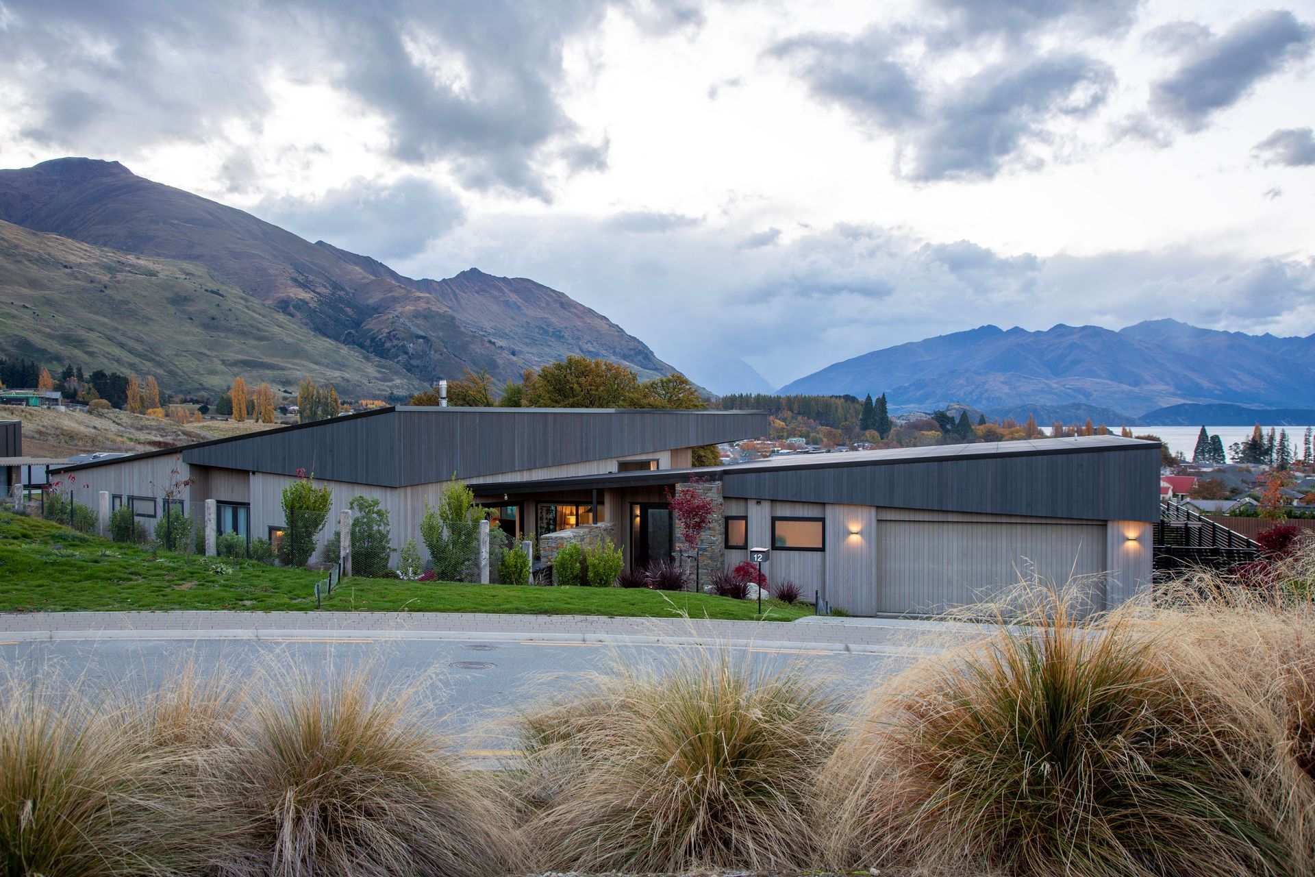 12JadeDriveWanaka029.jpg