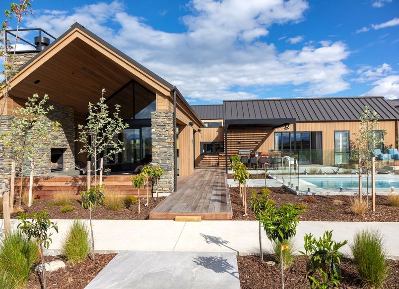 Deans Drive, Wanaka | Abode Magazine