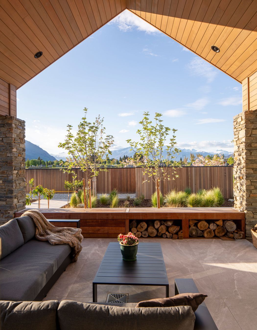 Deans Drive, Wanaka | Abode Magazine