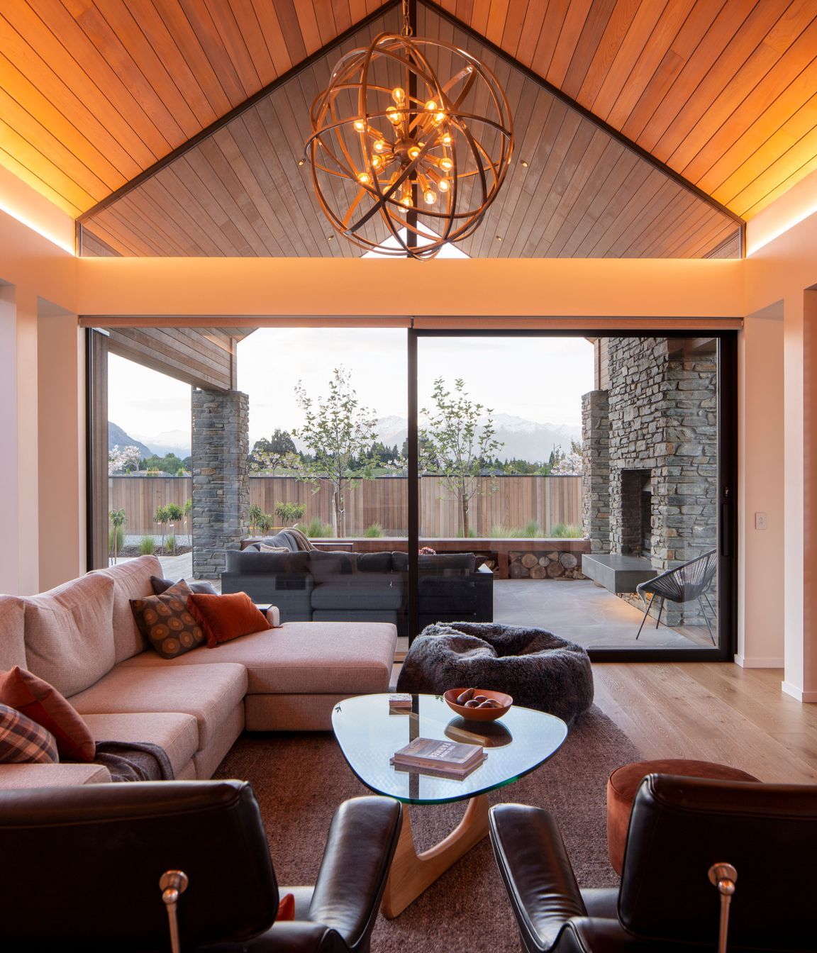 Deans Drive, Wanaka | Abode Magazine
