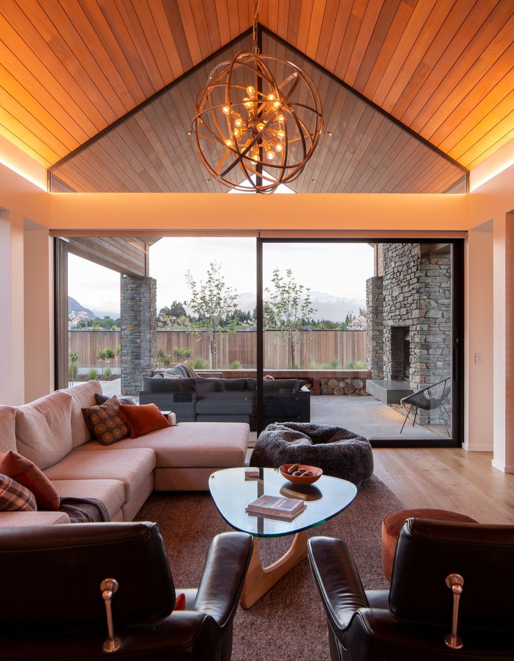 Deans Drive, Wanaka | Abode Magazine