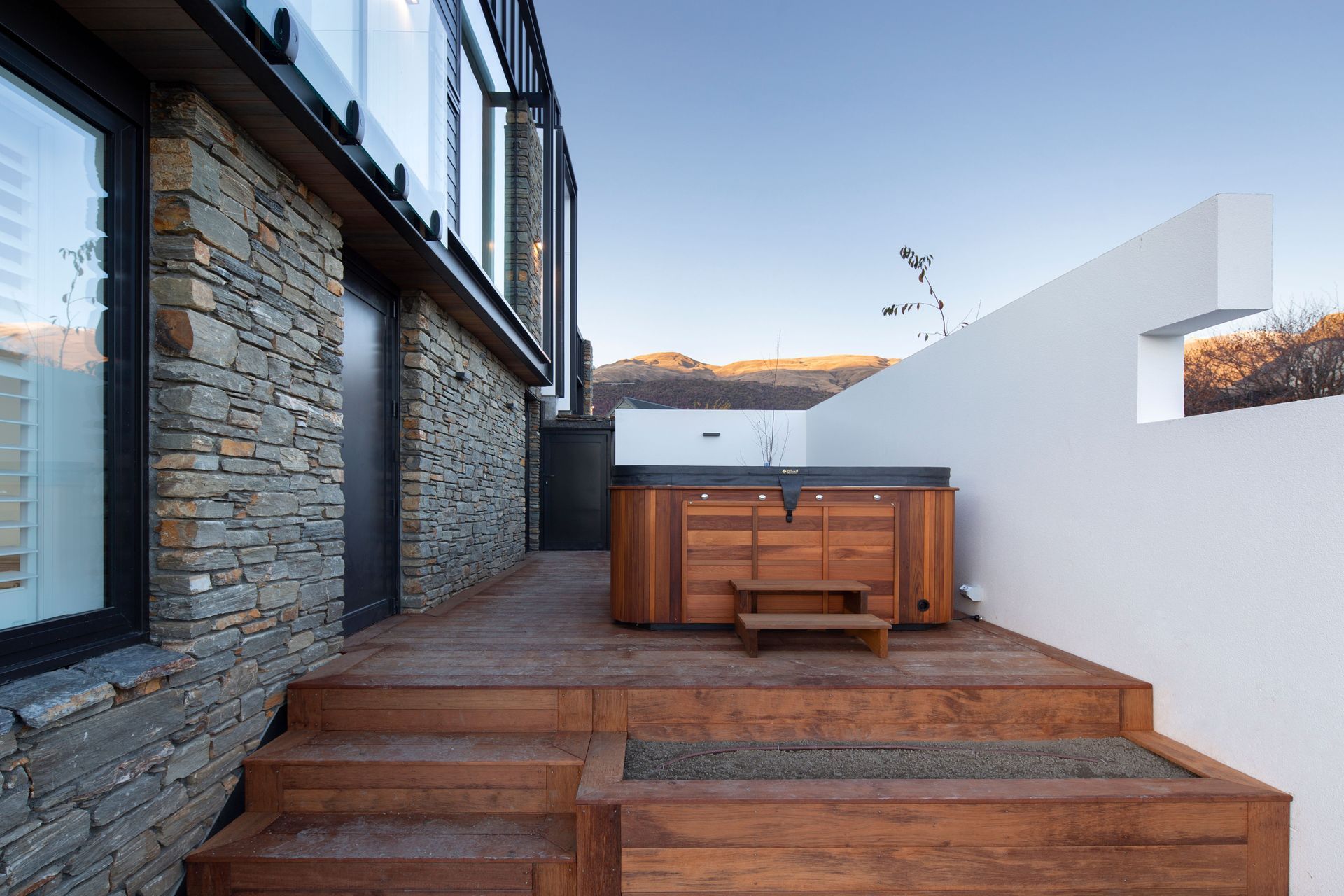 Tim Stewart Architects | Fox's Terrace Arrowtown