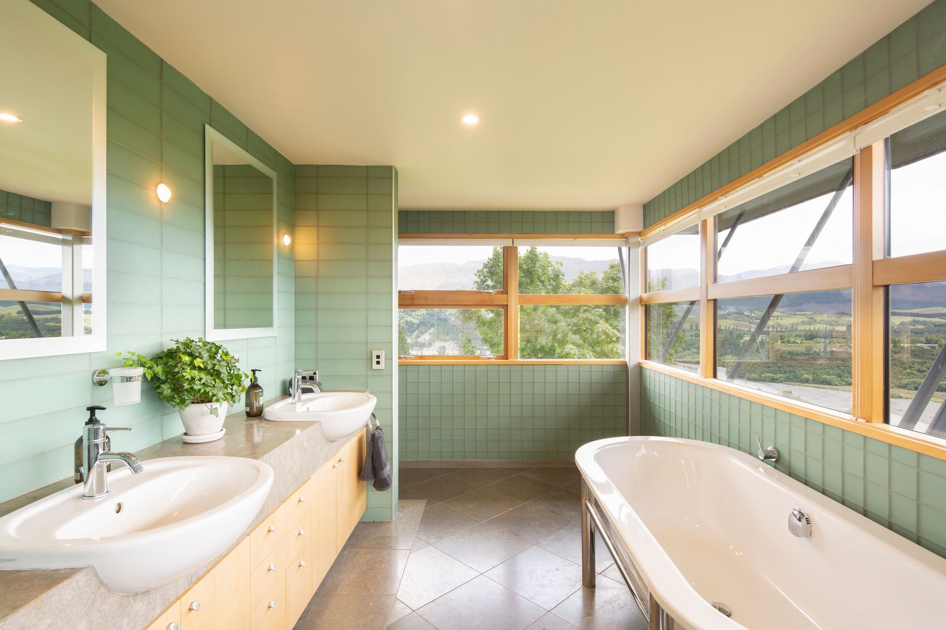 Beechwood Lane | Queenstown