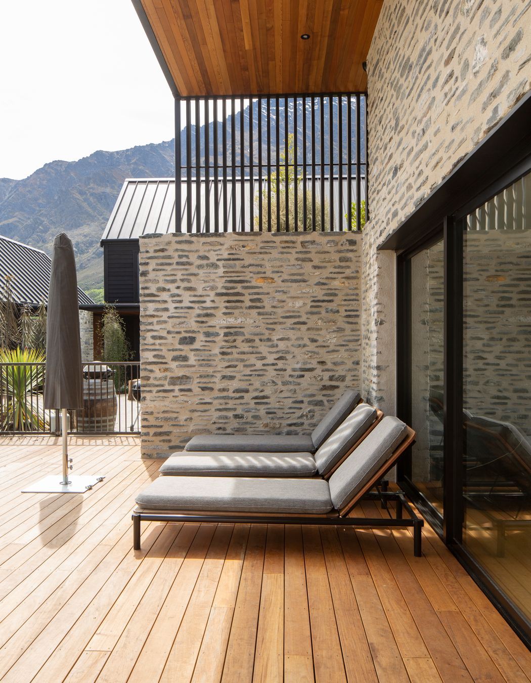 Orford Drive, Jacks Point | Kerr Richie Architects