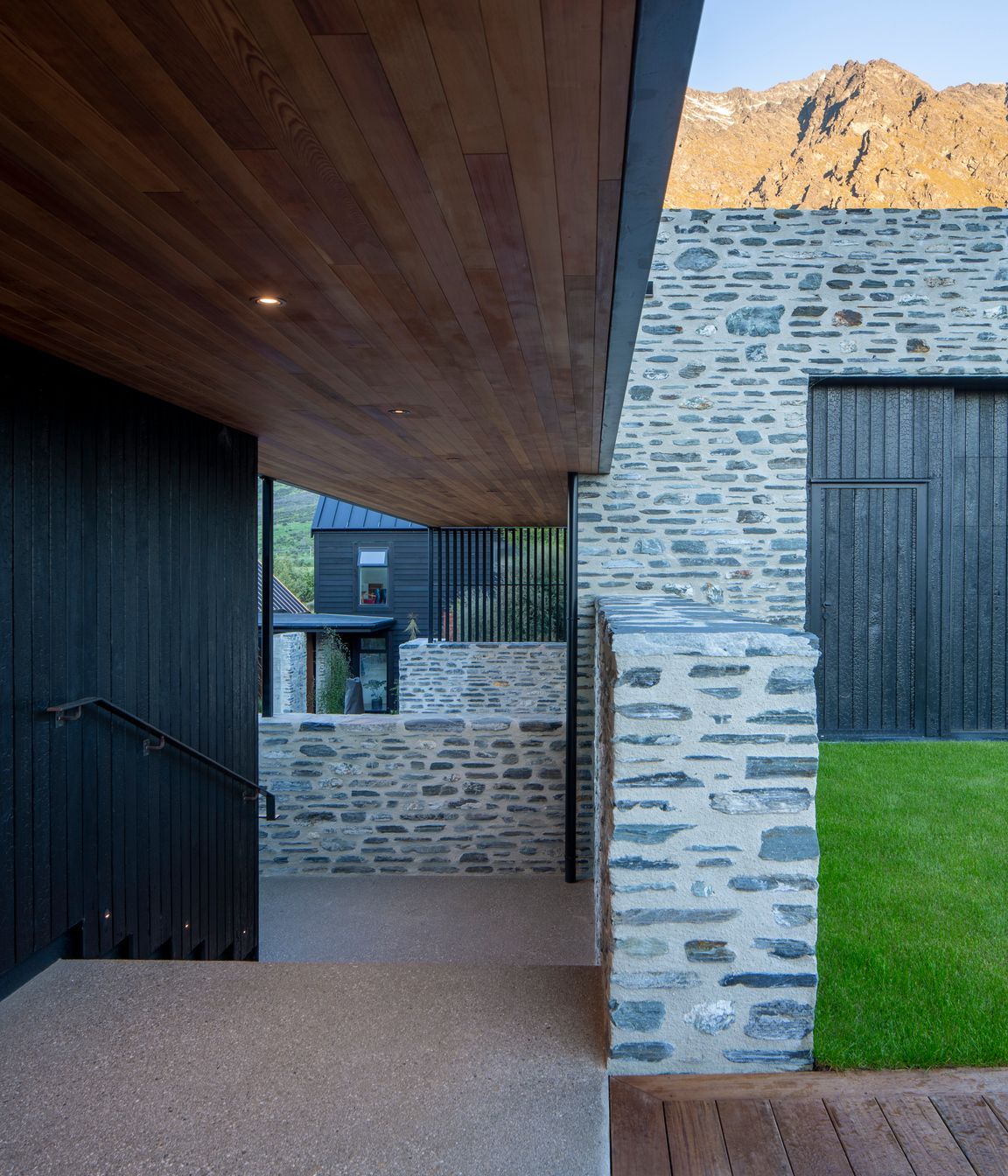 Orford Drive, Jacks Point | Kerr Richie Architects