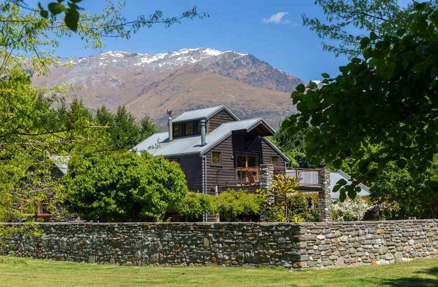 Moven Ferry | Queenstown