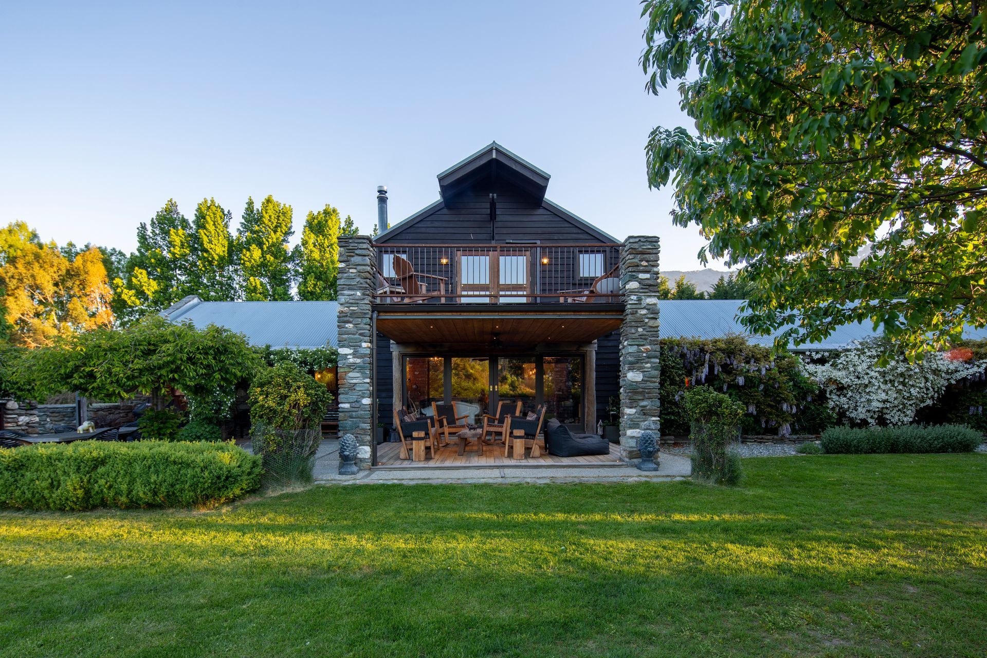 Moven Ferry | Queenstown