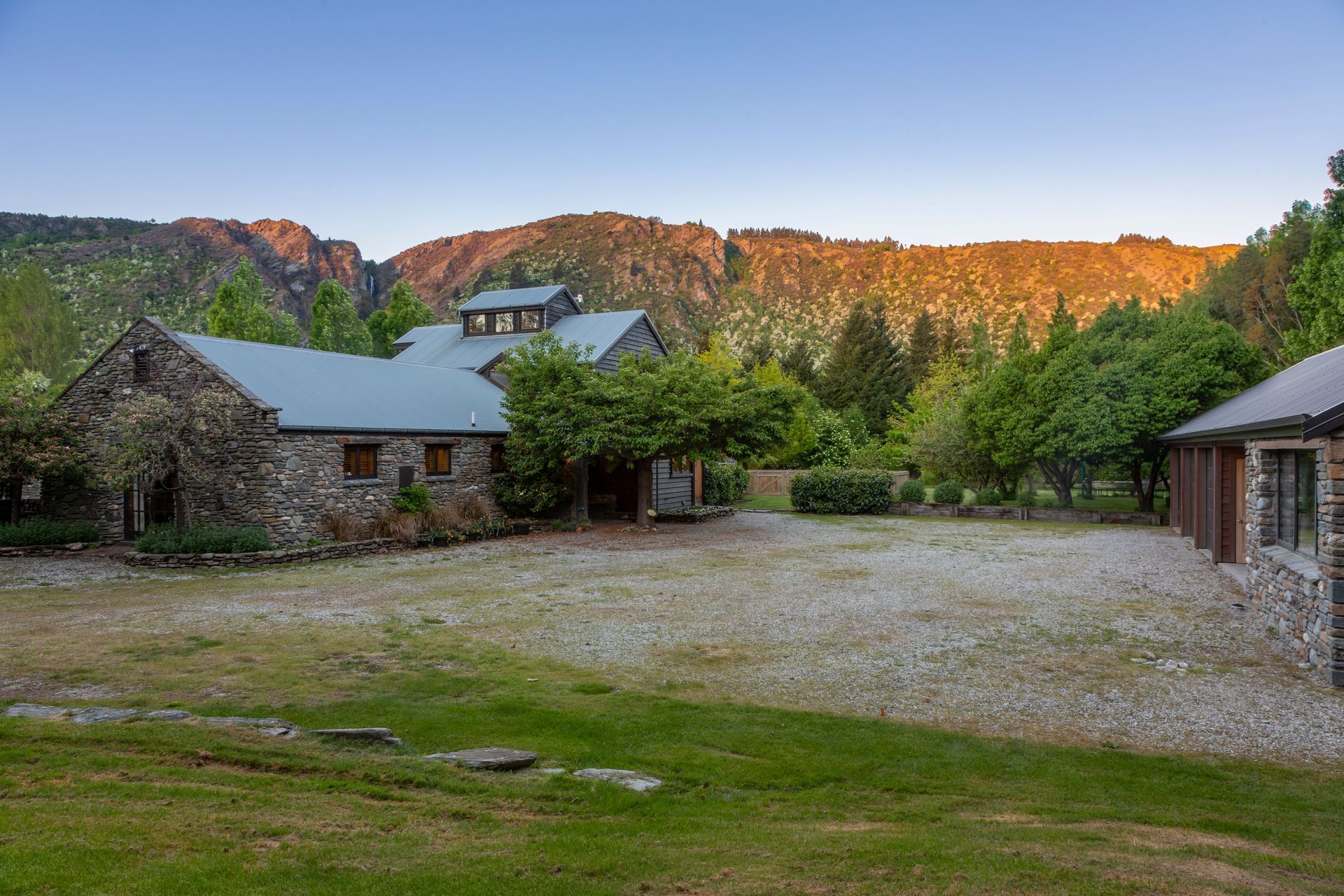 Moven Ferry | Queenstown