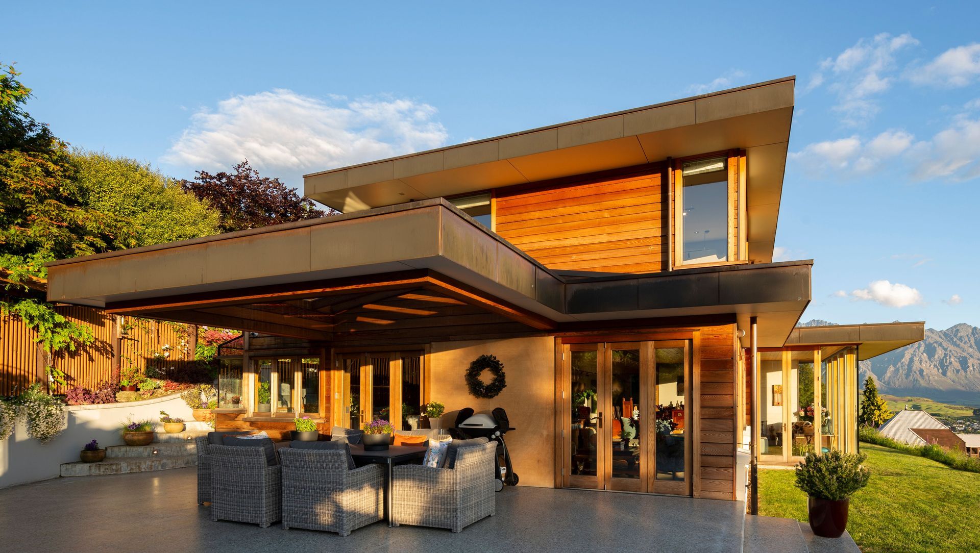 Edinburgh Drive | Queenstown banner