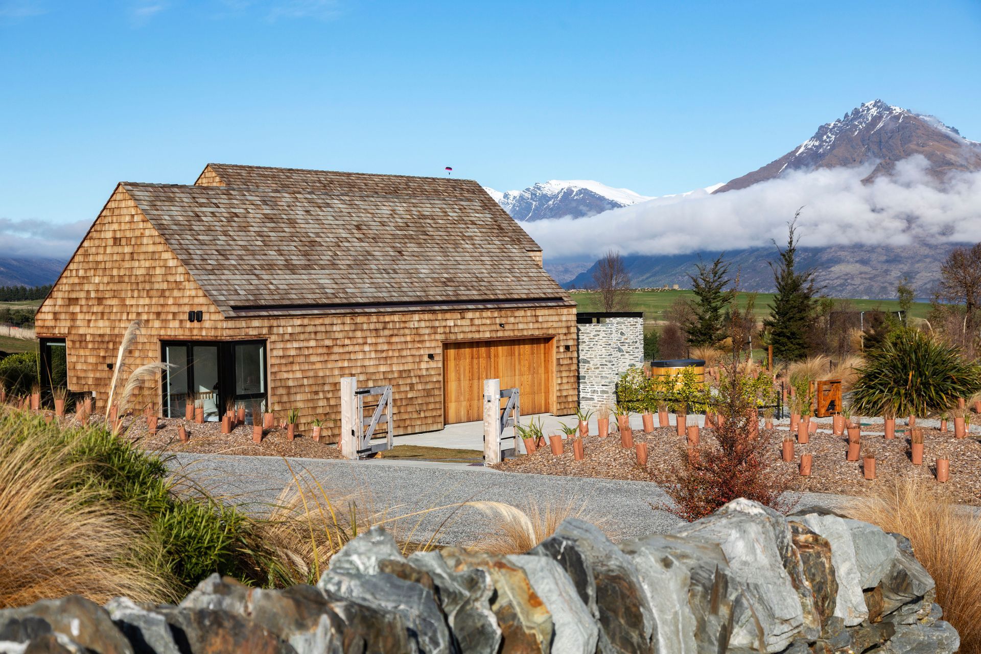 Dravitski Brown Architect | Shingle House Jacks Point