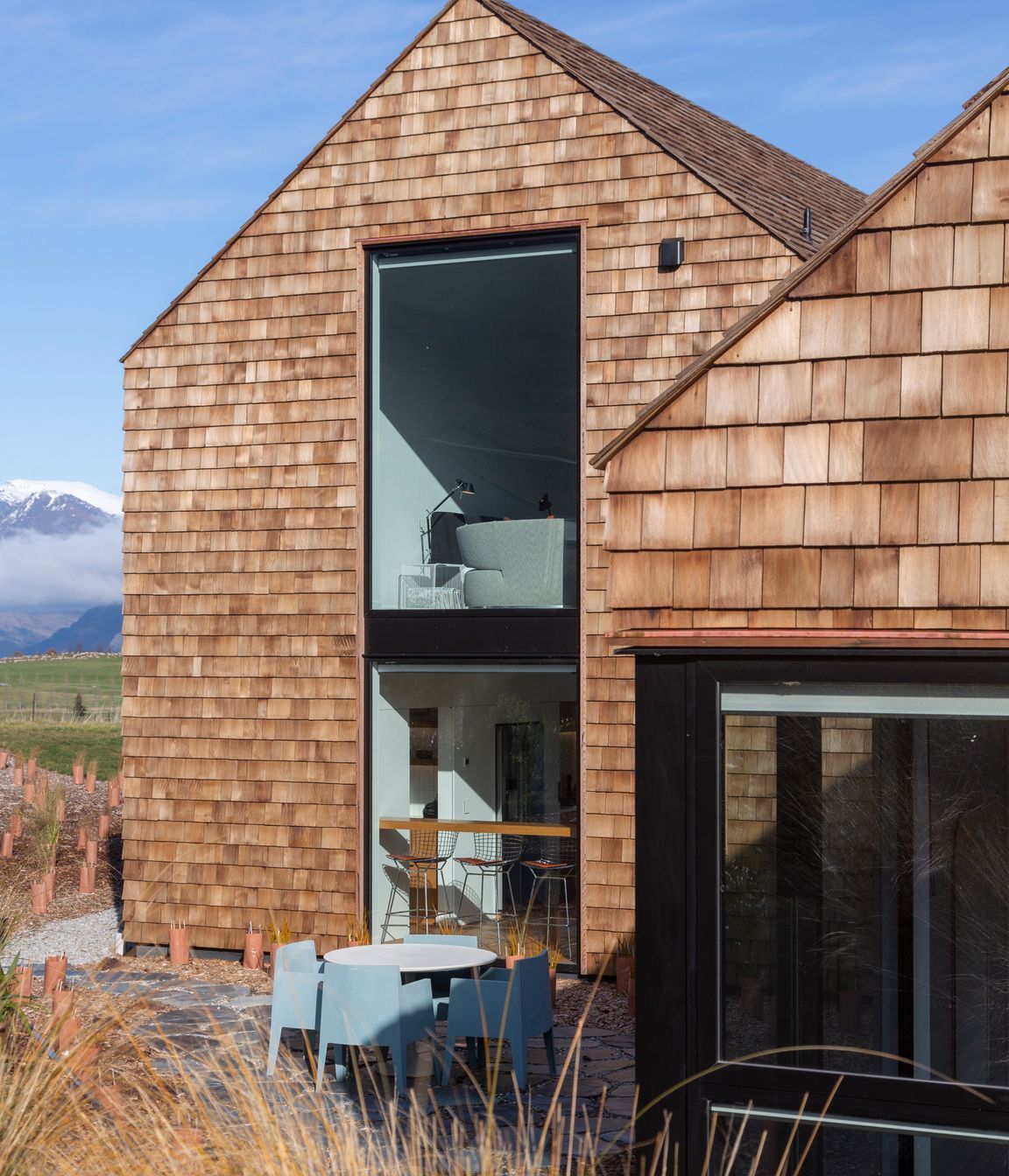 Dravitski Brown Architect | Shingle House Jacks Point