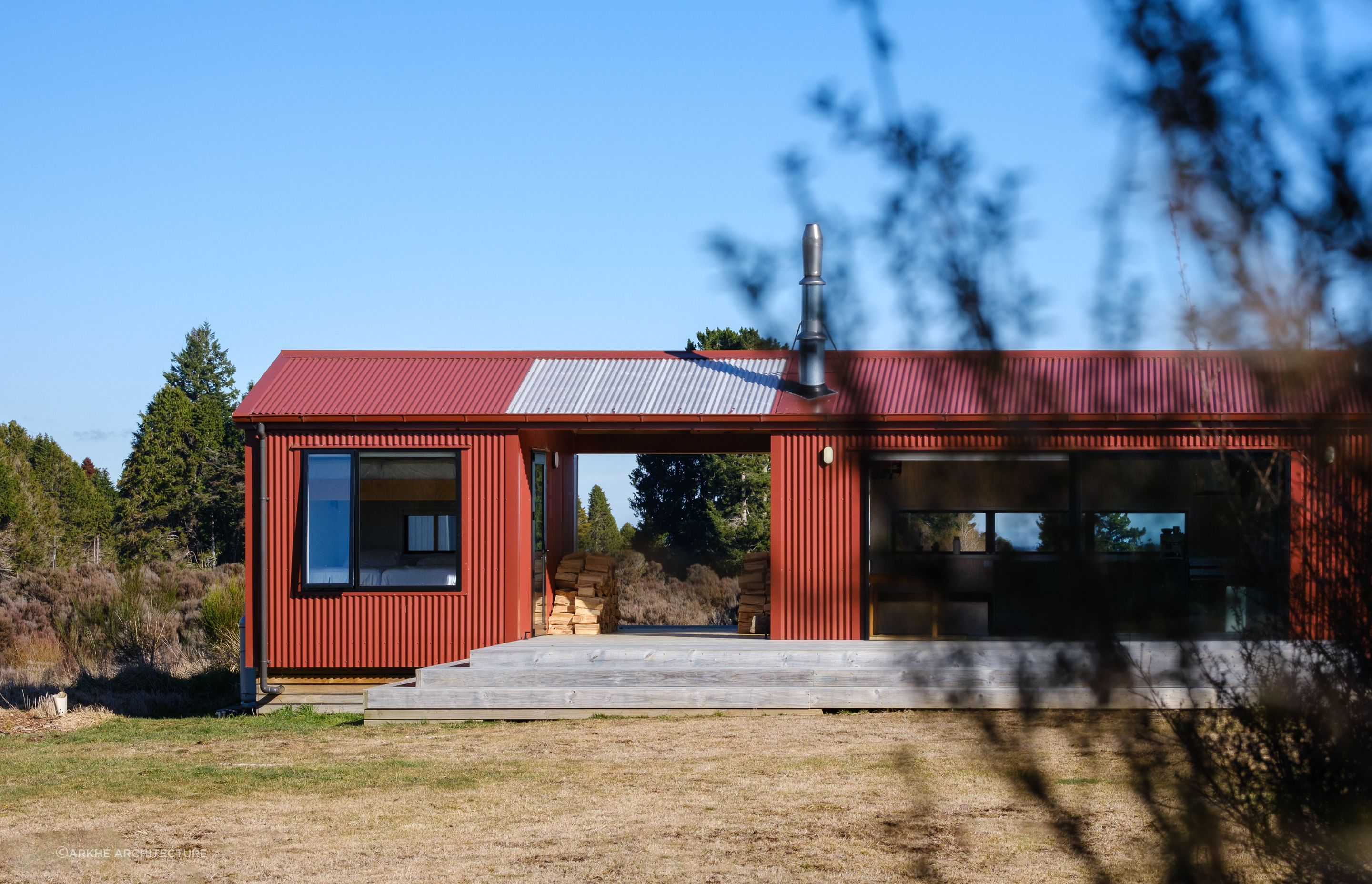 ArkheRed-Ruapehu-HutSmall-House-05.jpg