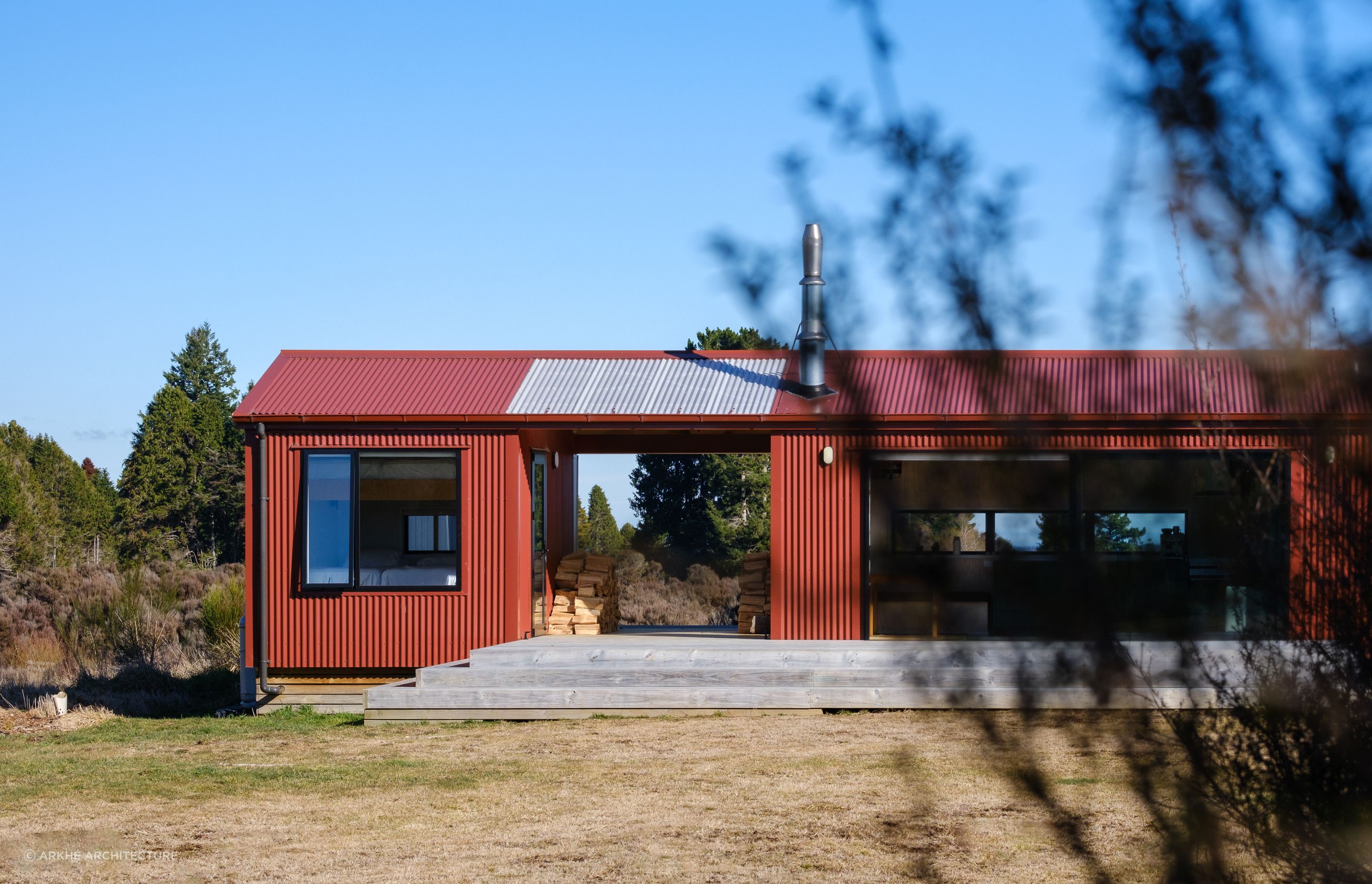 ArkheRed-Ruapehu-HutSmall-House-05.jpg