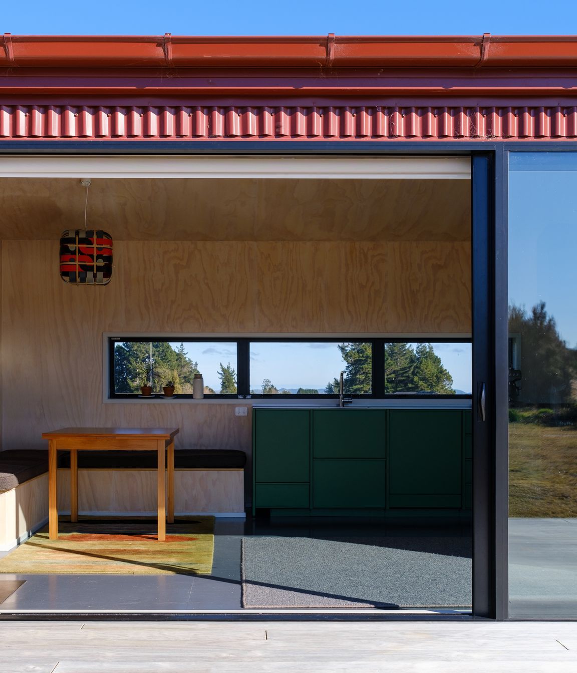 ArkheRed-Ruapehu-HutSmall-House-10.jpg