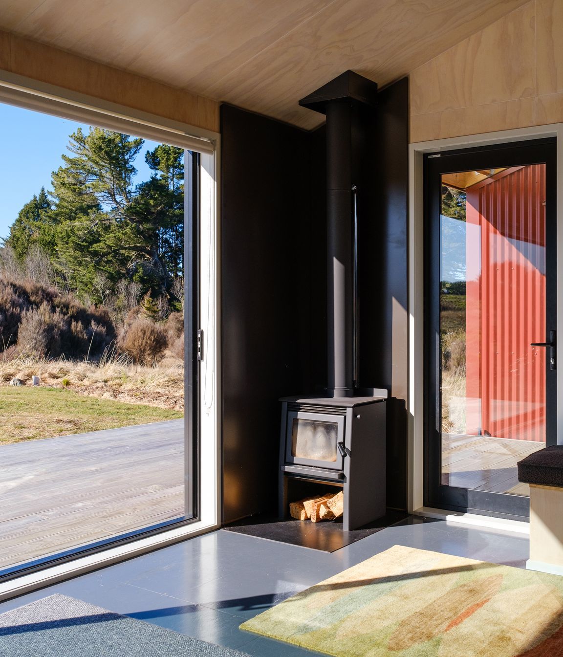 ArkheRed-Ruapehu-HutSmall-House-16.jpg